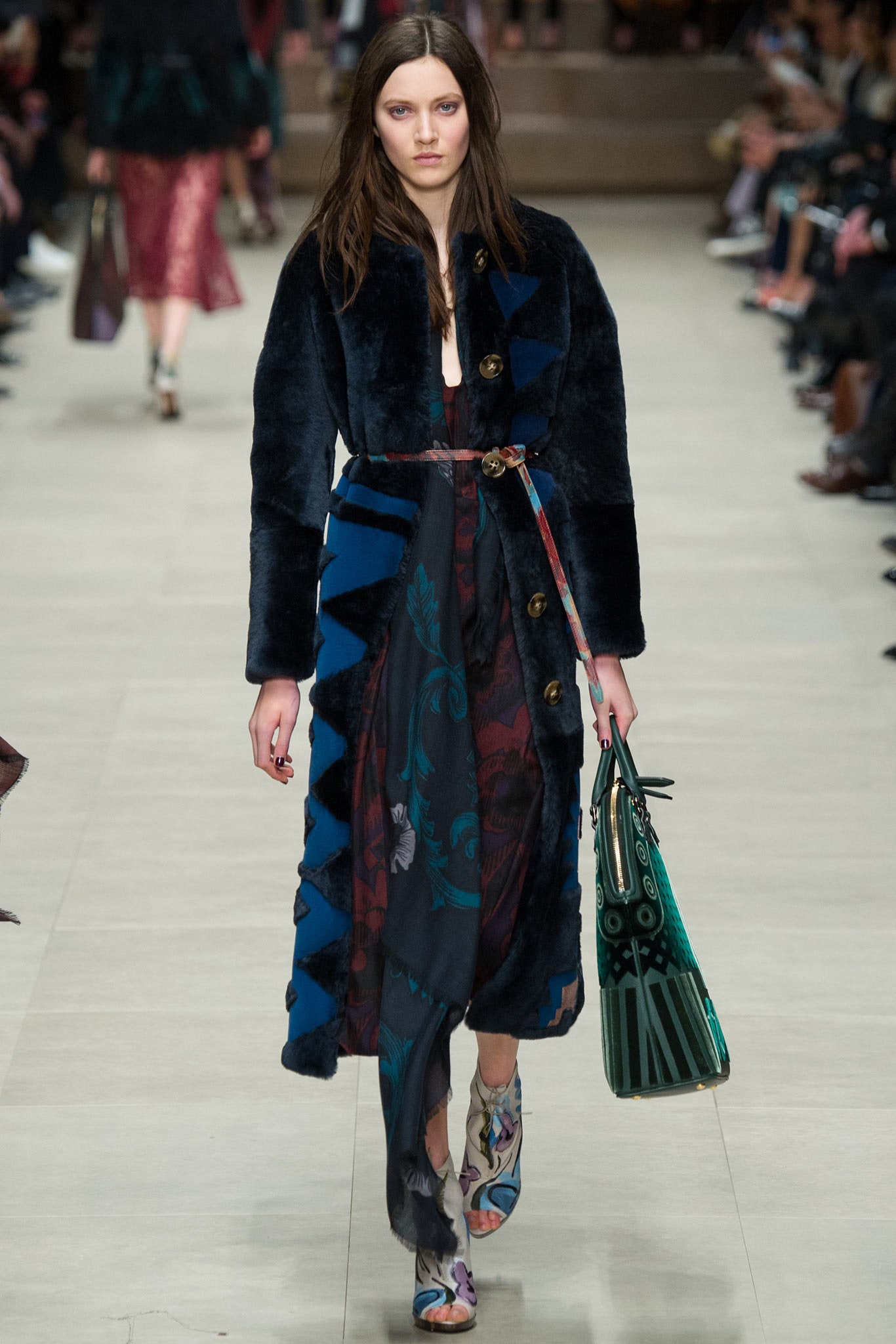 Burberry F/W 14 Look 300