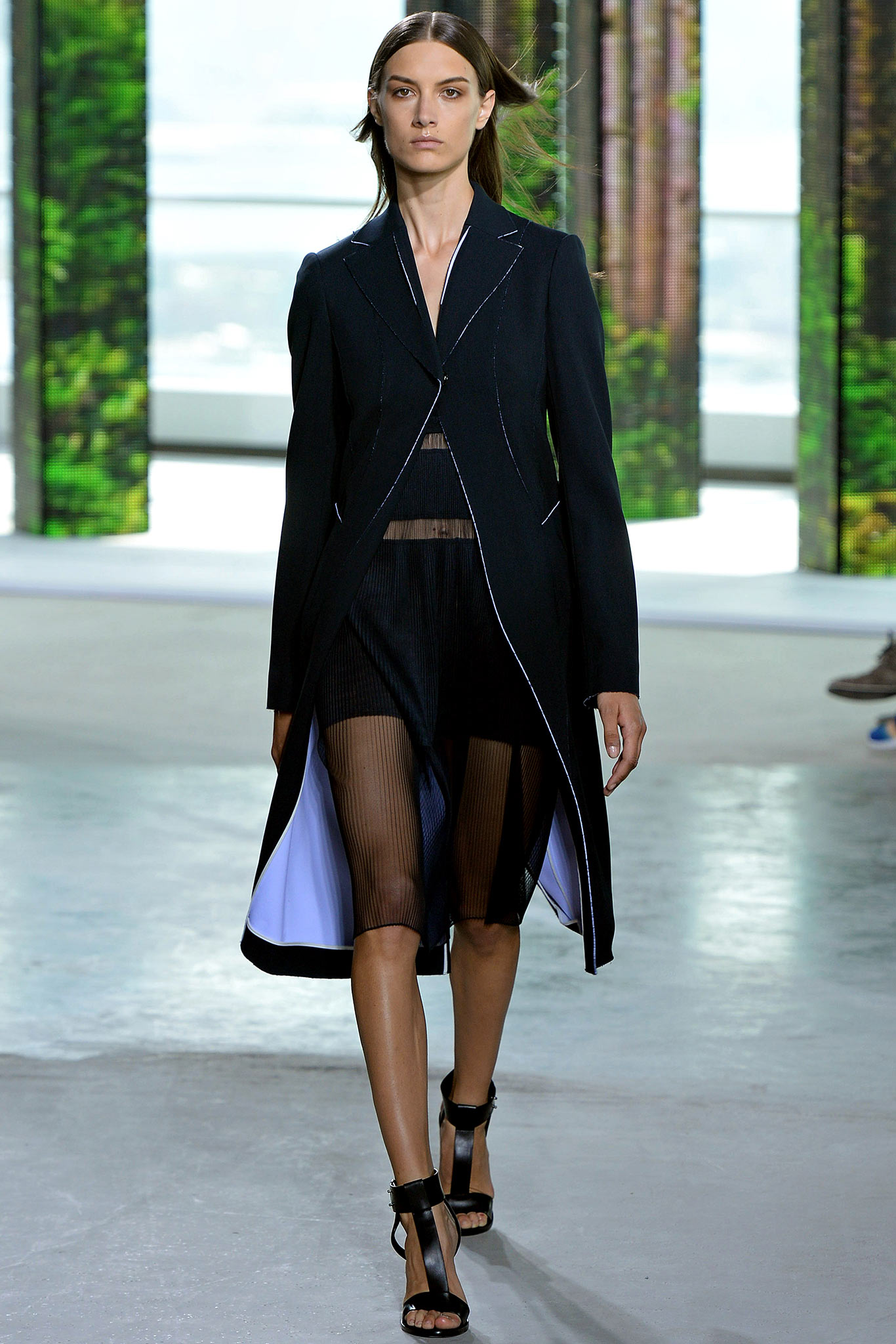 Boss S/S 15 Look 29