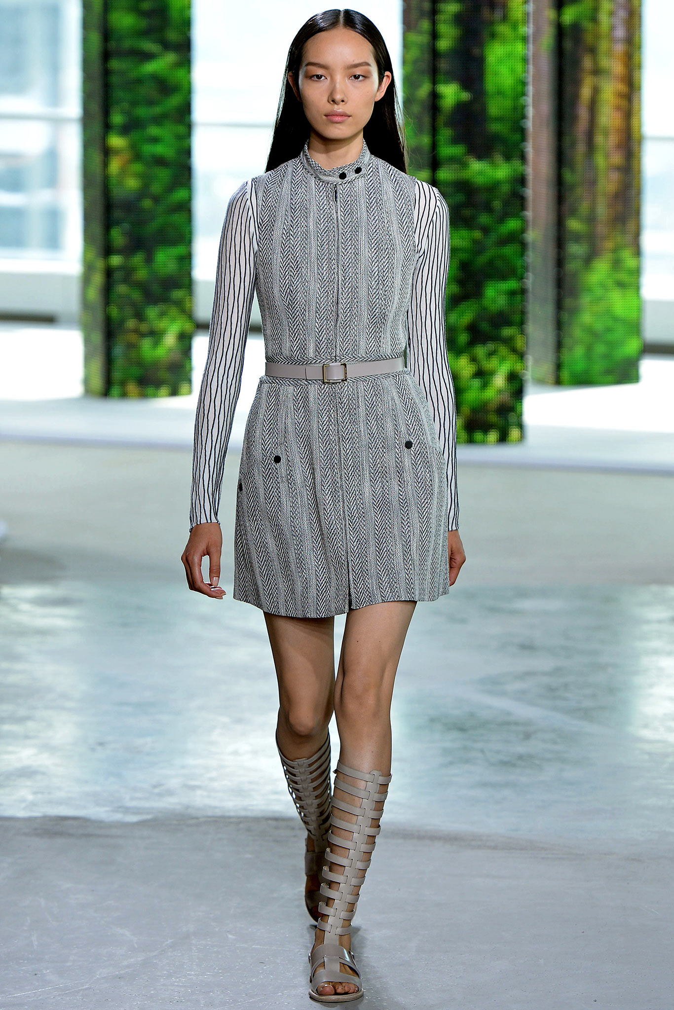Boss S/S 15 Look 97