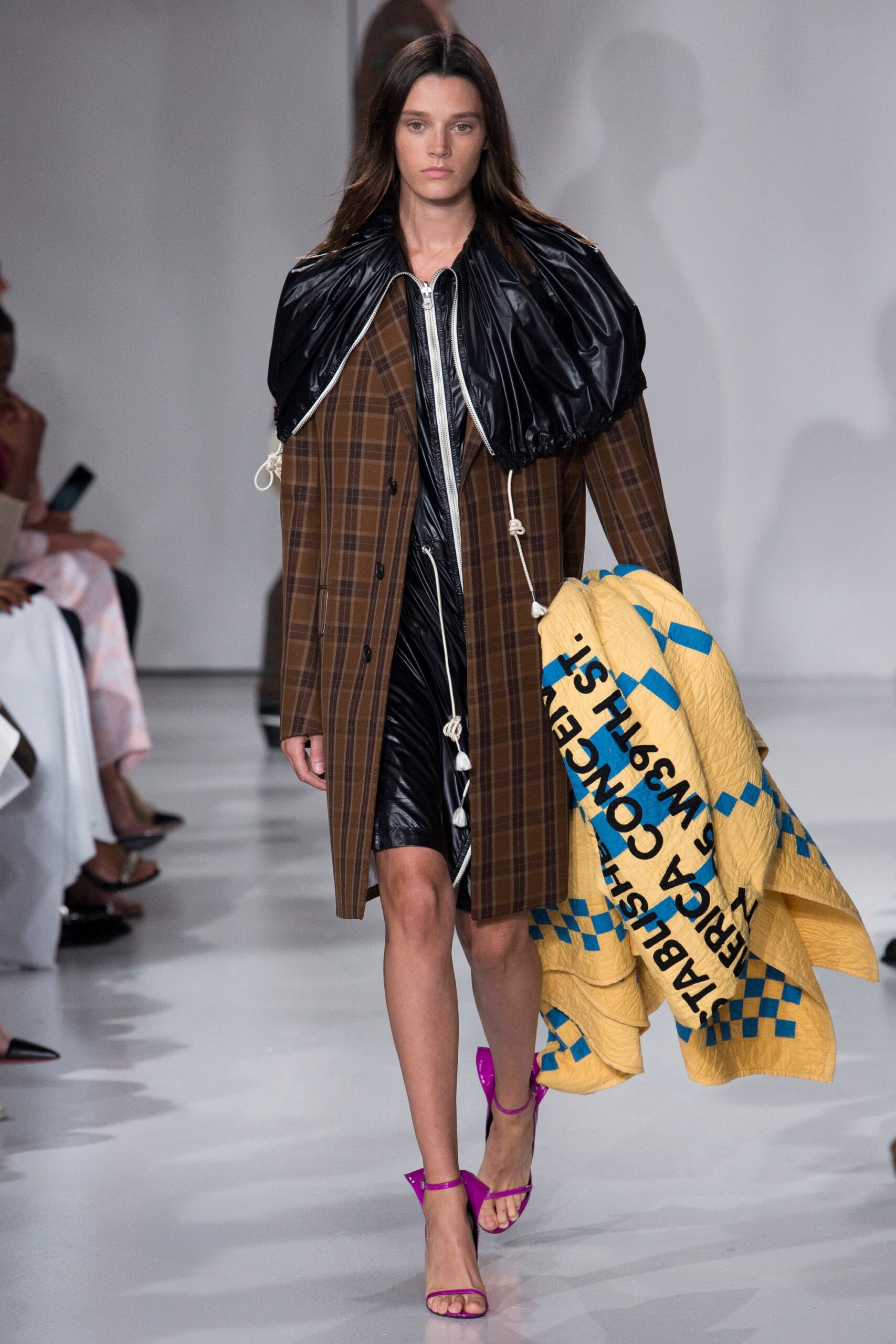 CALVIN KLEIN 205W39NYC S/S 18 Look 12