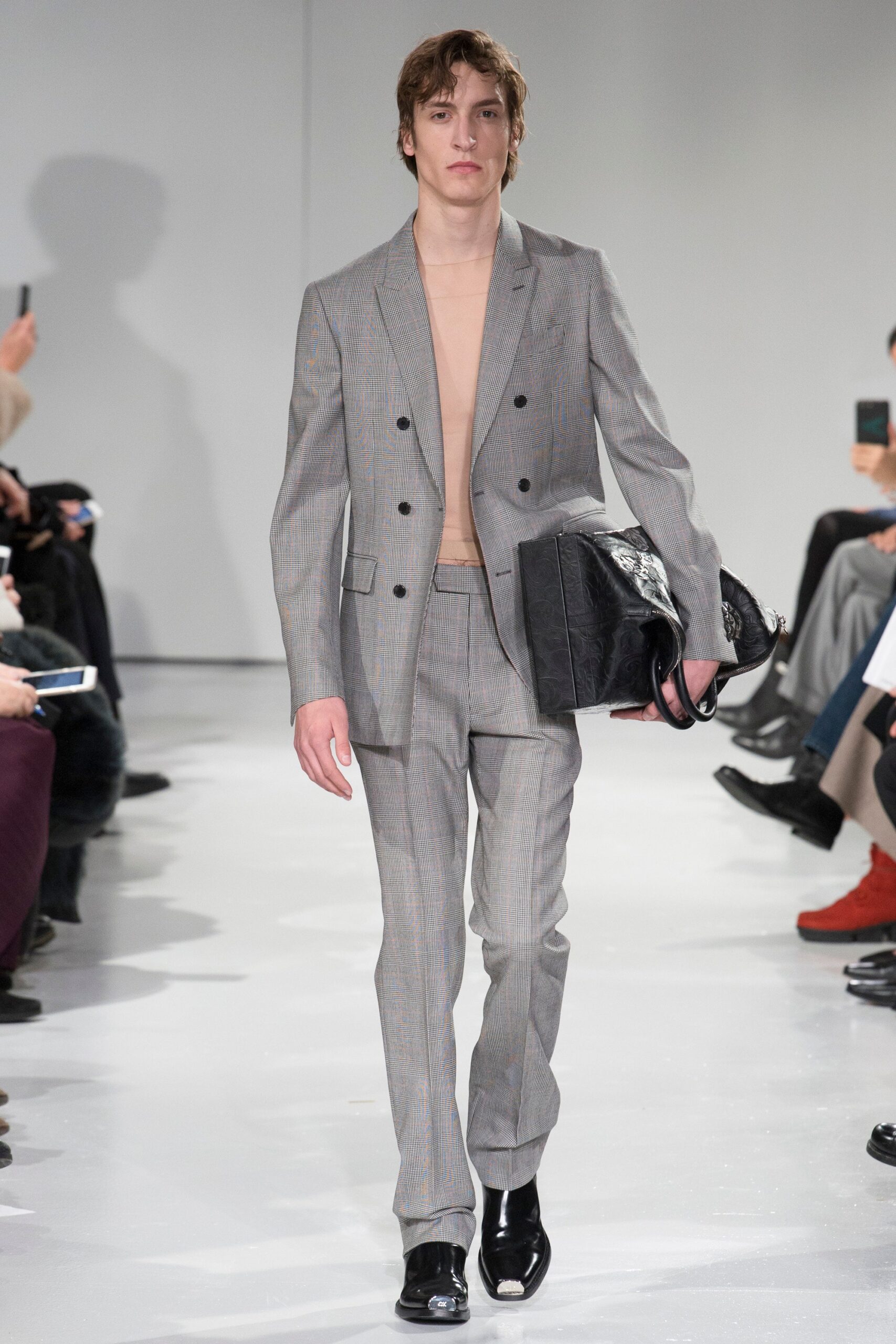 CALVIN KLEIN 205W39NYC F/W 17 Menswear Look 8