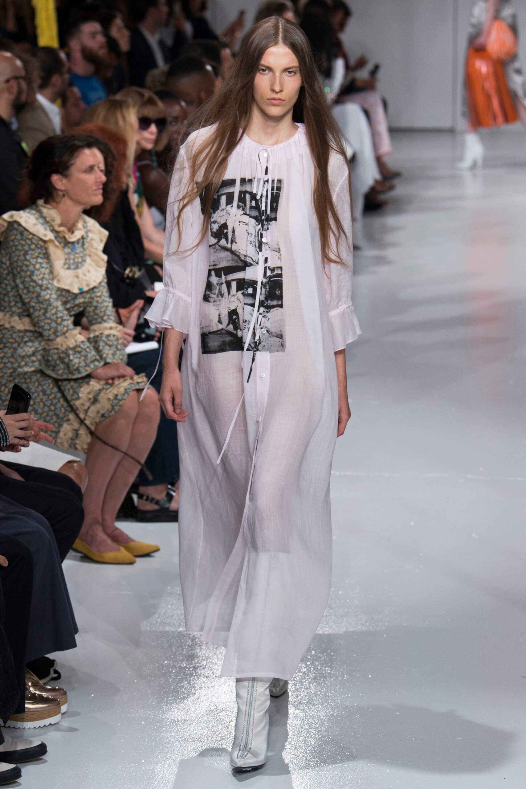 CALVIN KLEIN 205W39NYC S/S 18 Look 15