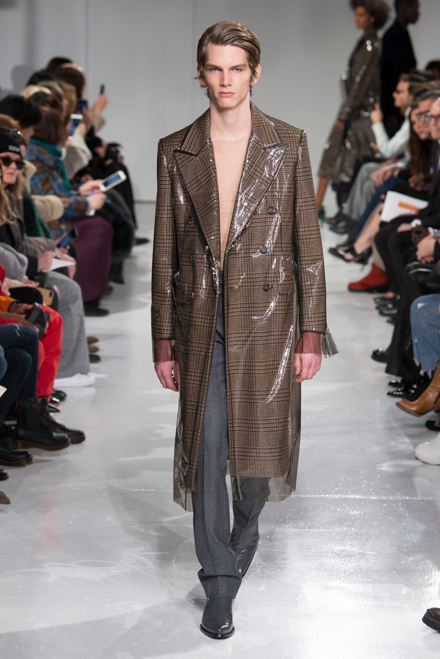 CALVIN KLEIN 205W39NYC F/W 17 Menswear Look 17
