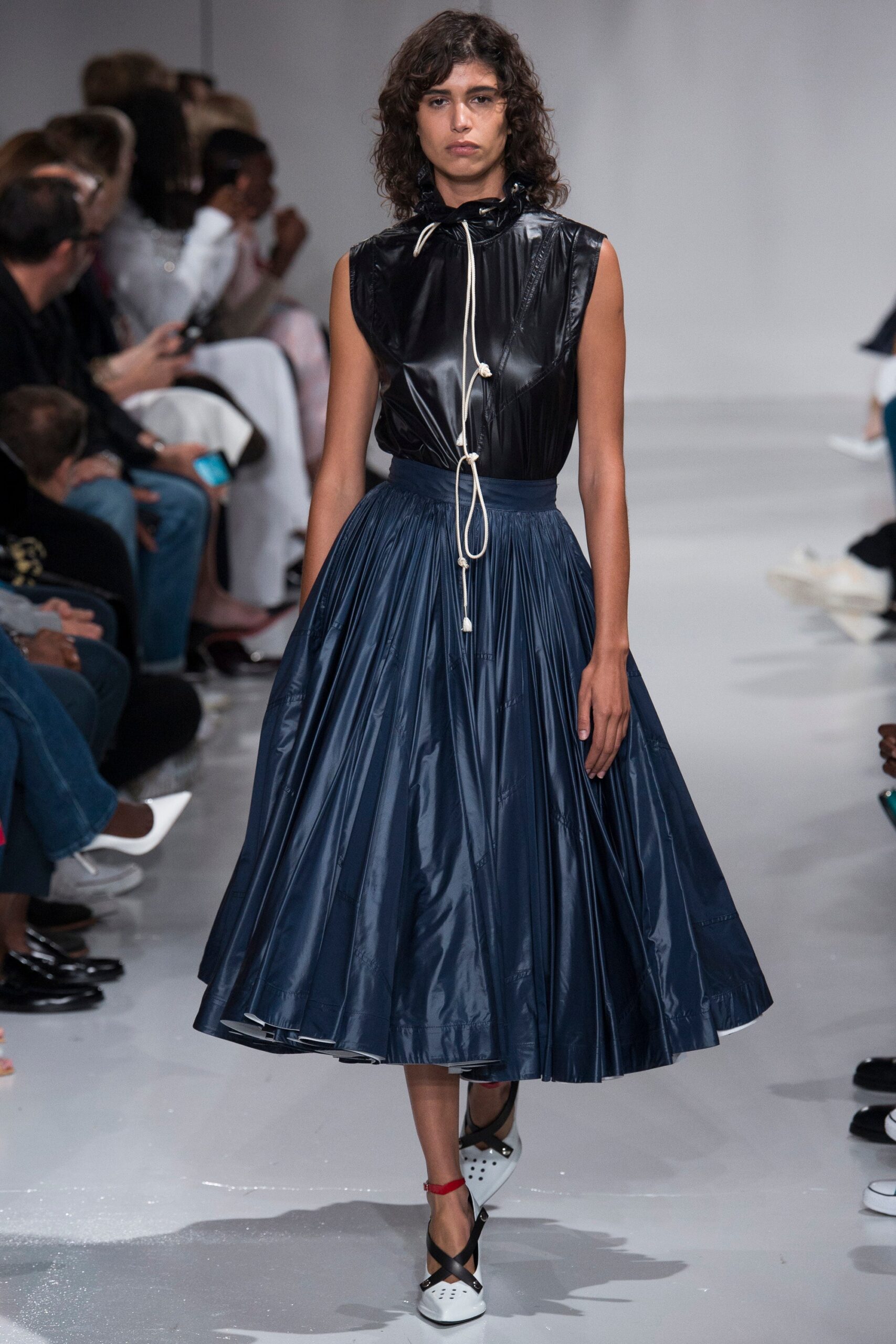 CALVIN KLEIN 205W39NYC S/S 18 Look 45