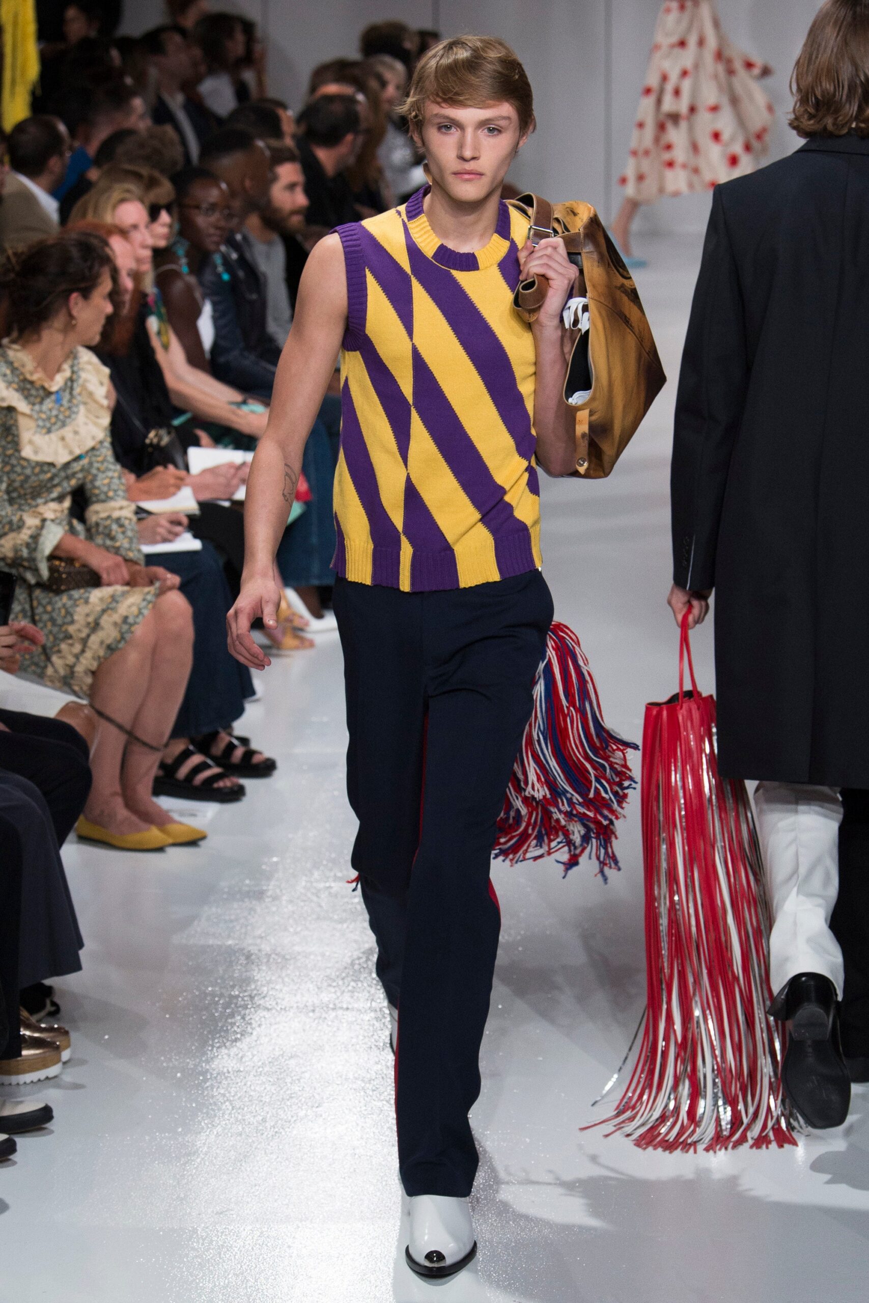 CALVIN KLEIN 205W39NYC S/S 18 Look 57