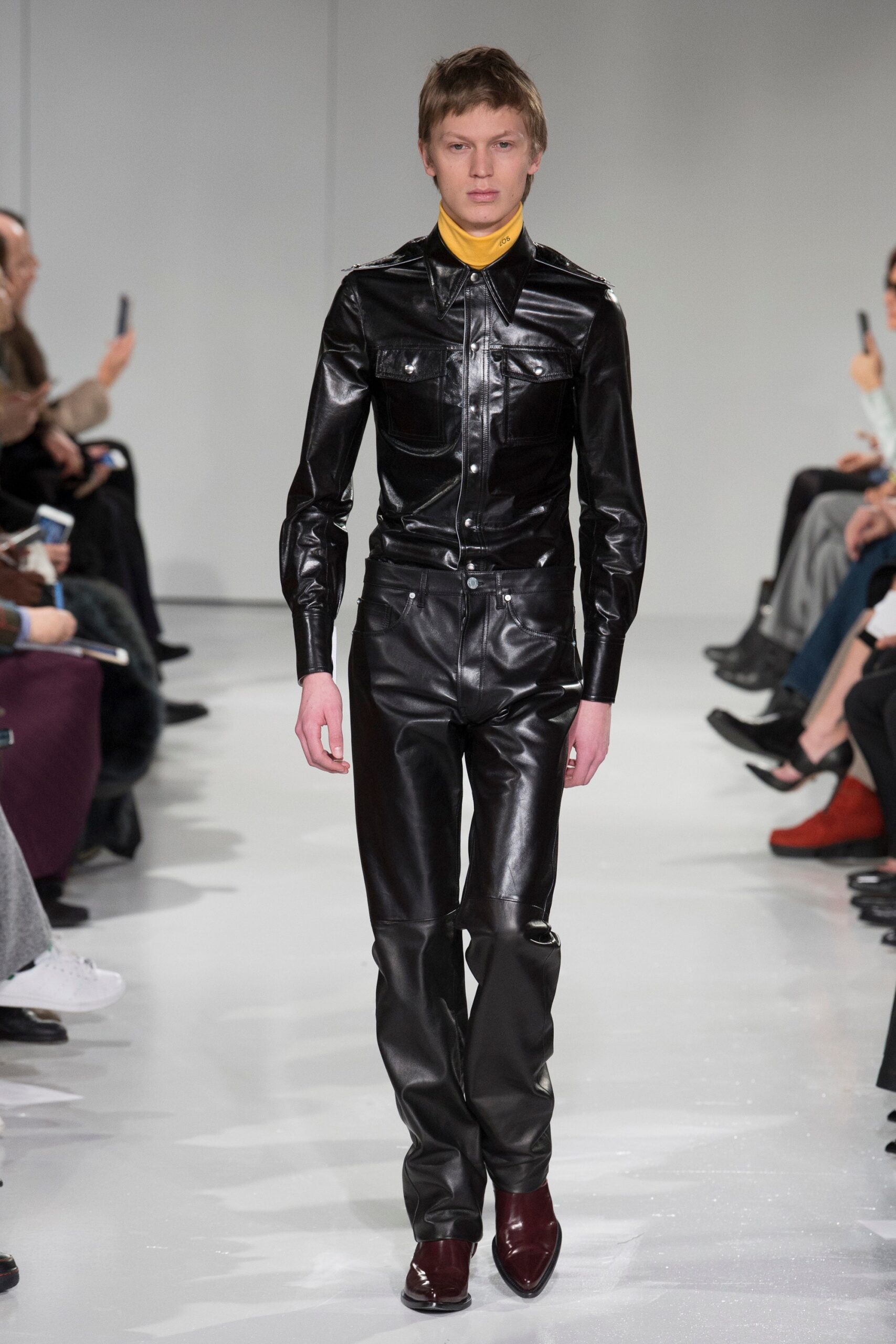 CALVIN KLEIN 205W39NYC F/W 17 Menswear Look 48
