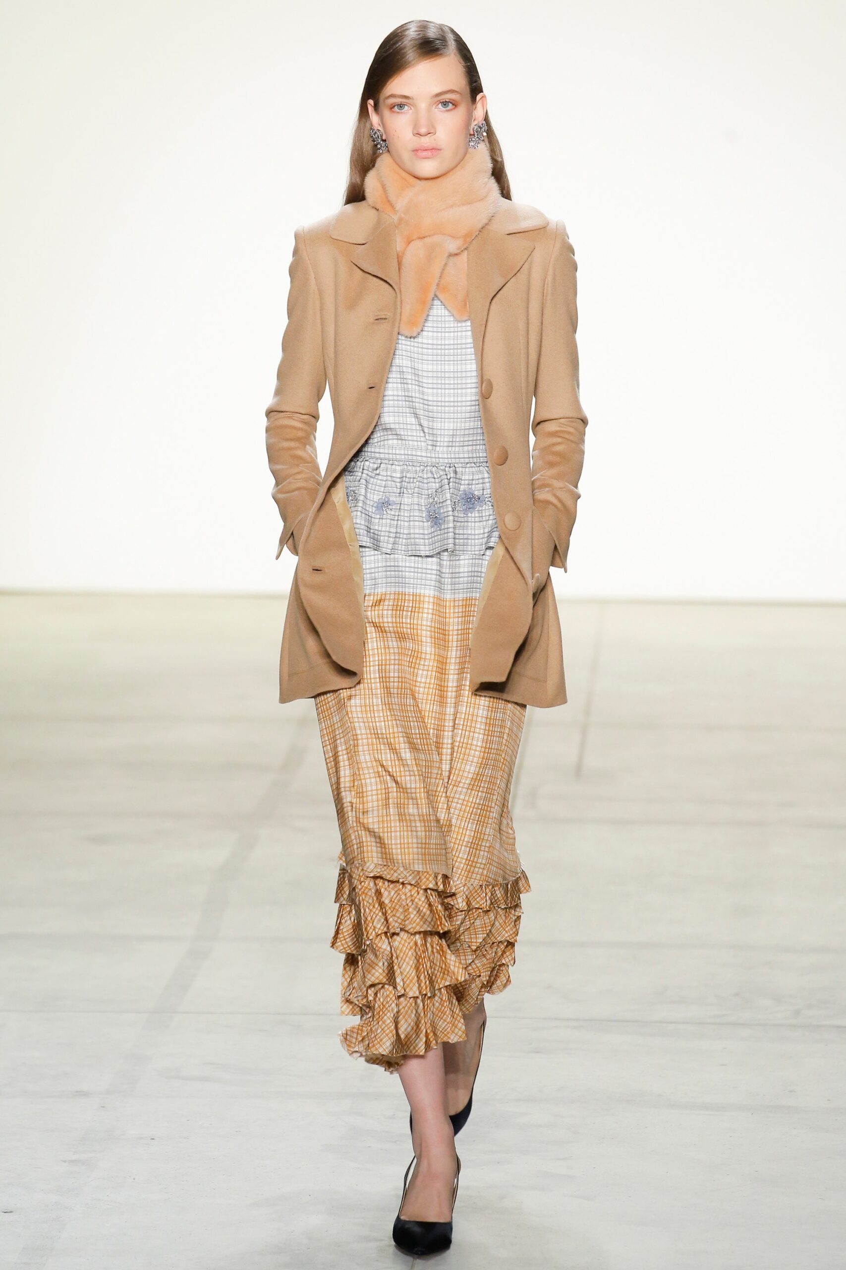 beige unknown sleeveless checked ruffled flowing maxi dress
