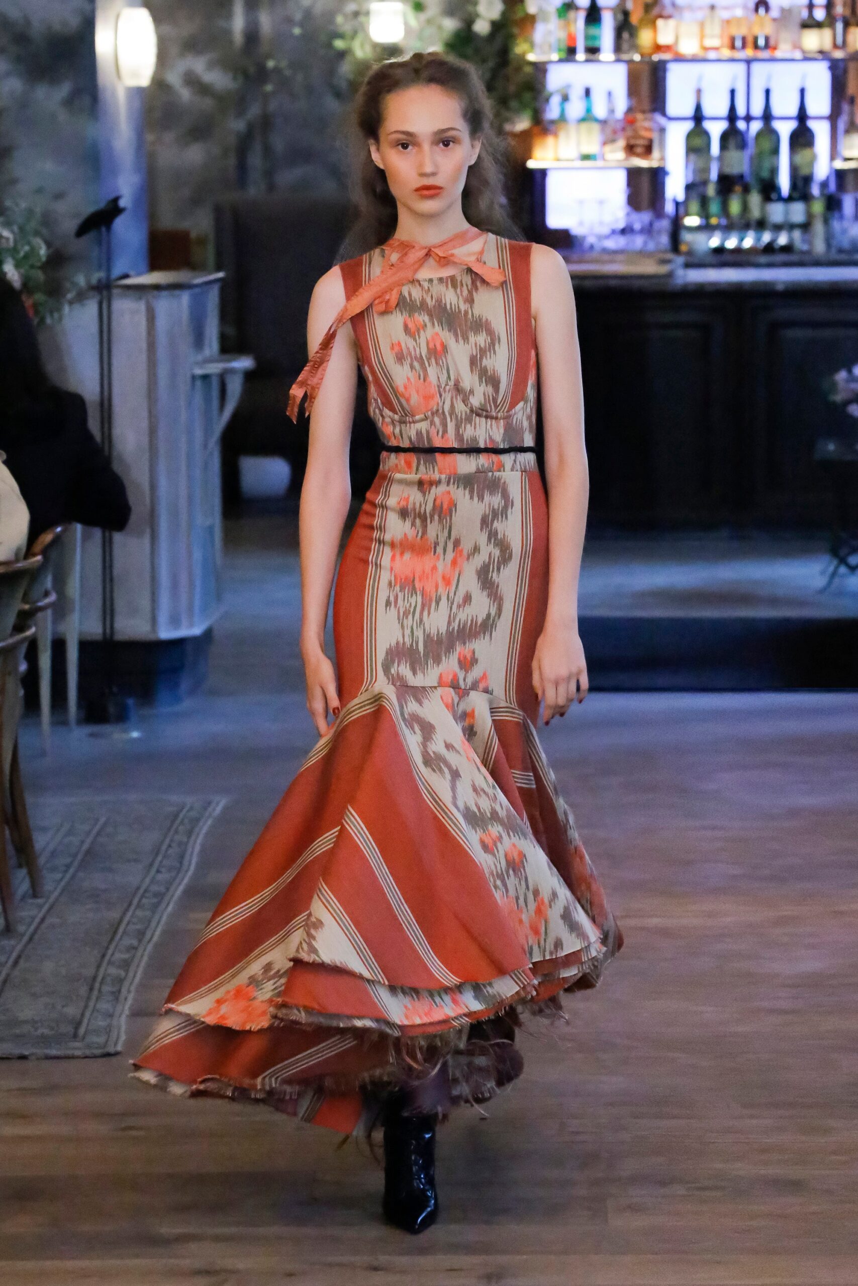 printed sleeveless tiered maxi gown