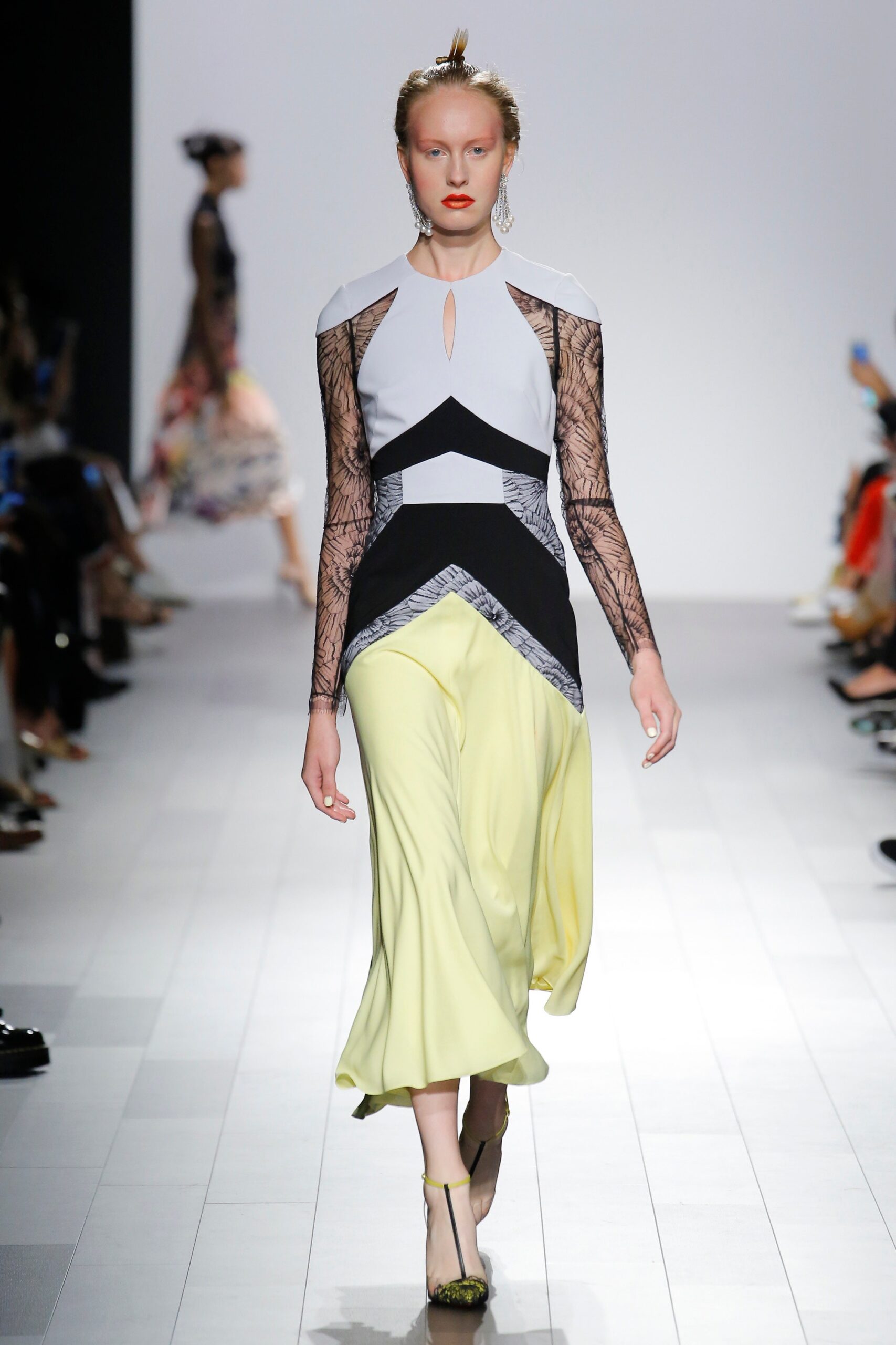 Bibhu Mohapatra S/S 18 Look 58