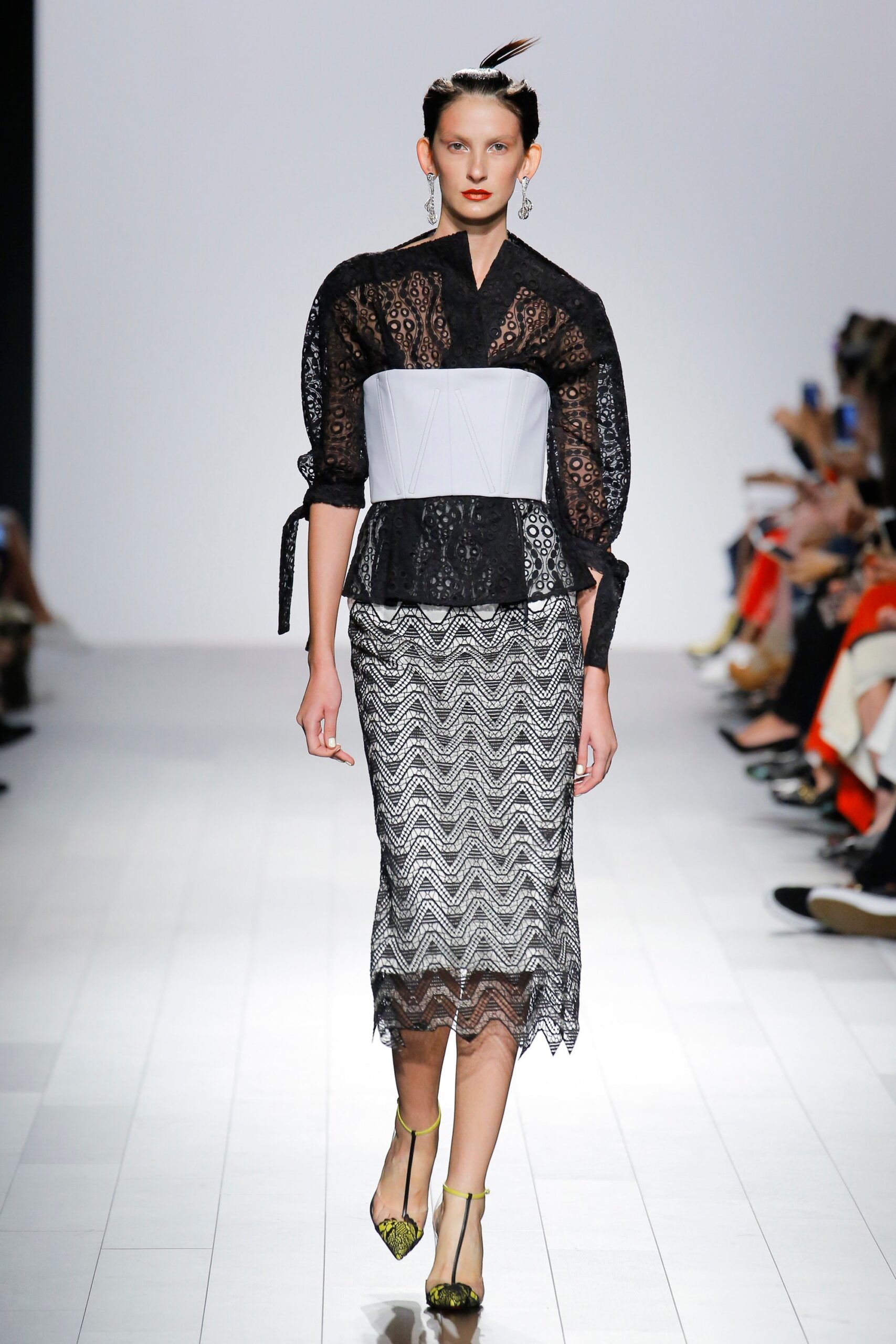 Bibhu Mohapatra S/S 18 Look 137