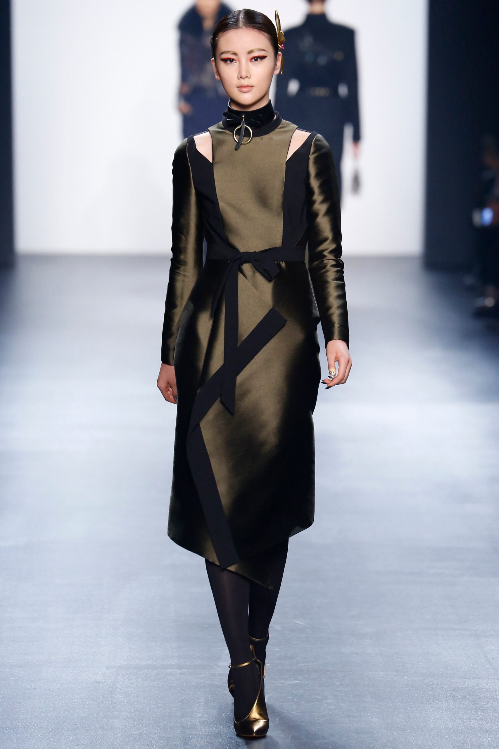 Bibhu Mohapatra F/W 16 Look 150