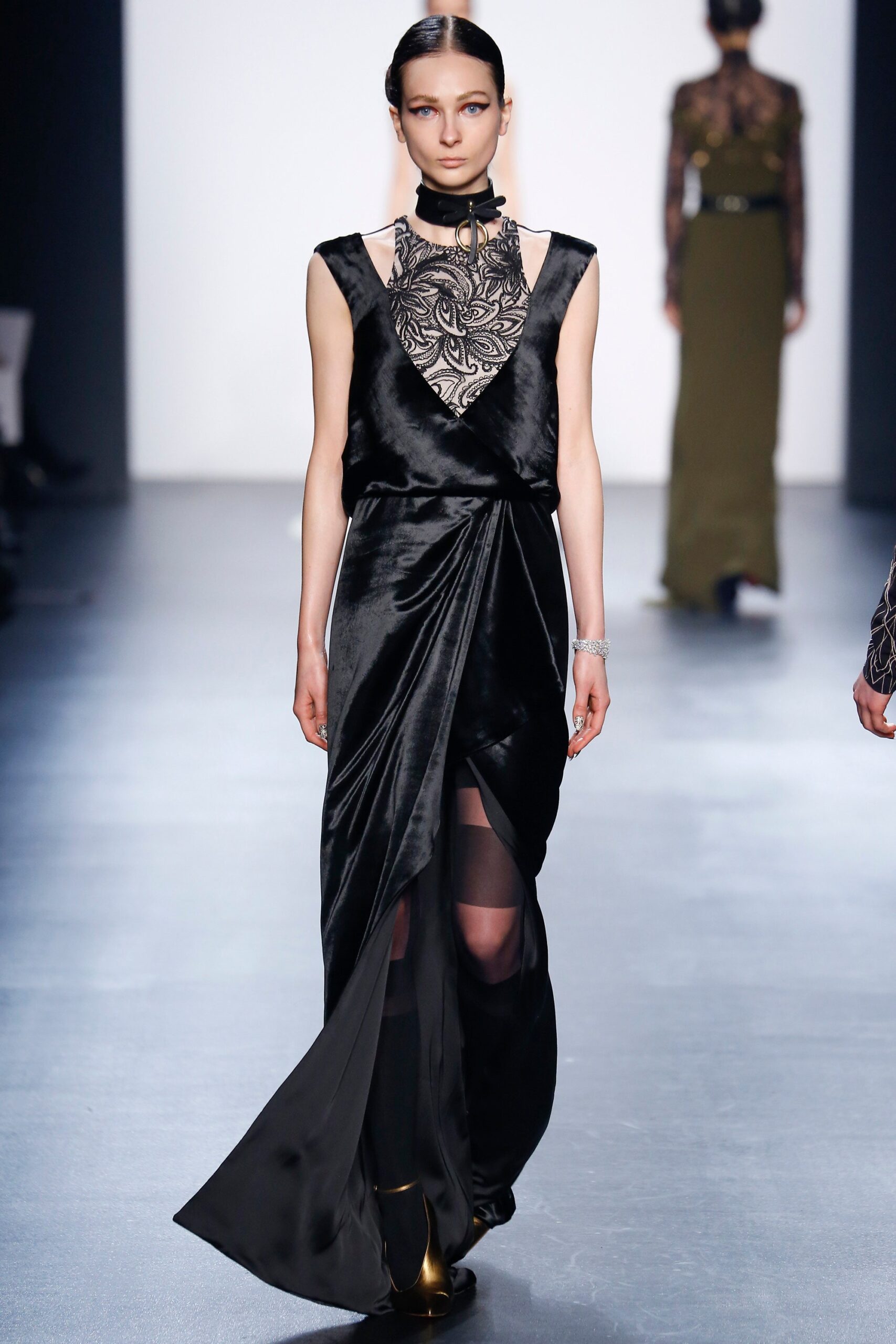 Bibhu Mohapatra F/W 16 Look 344