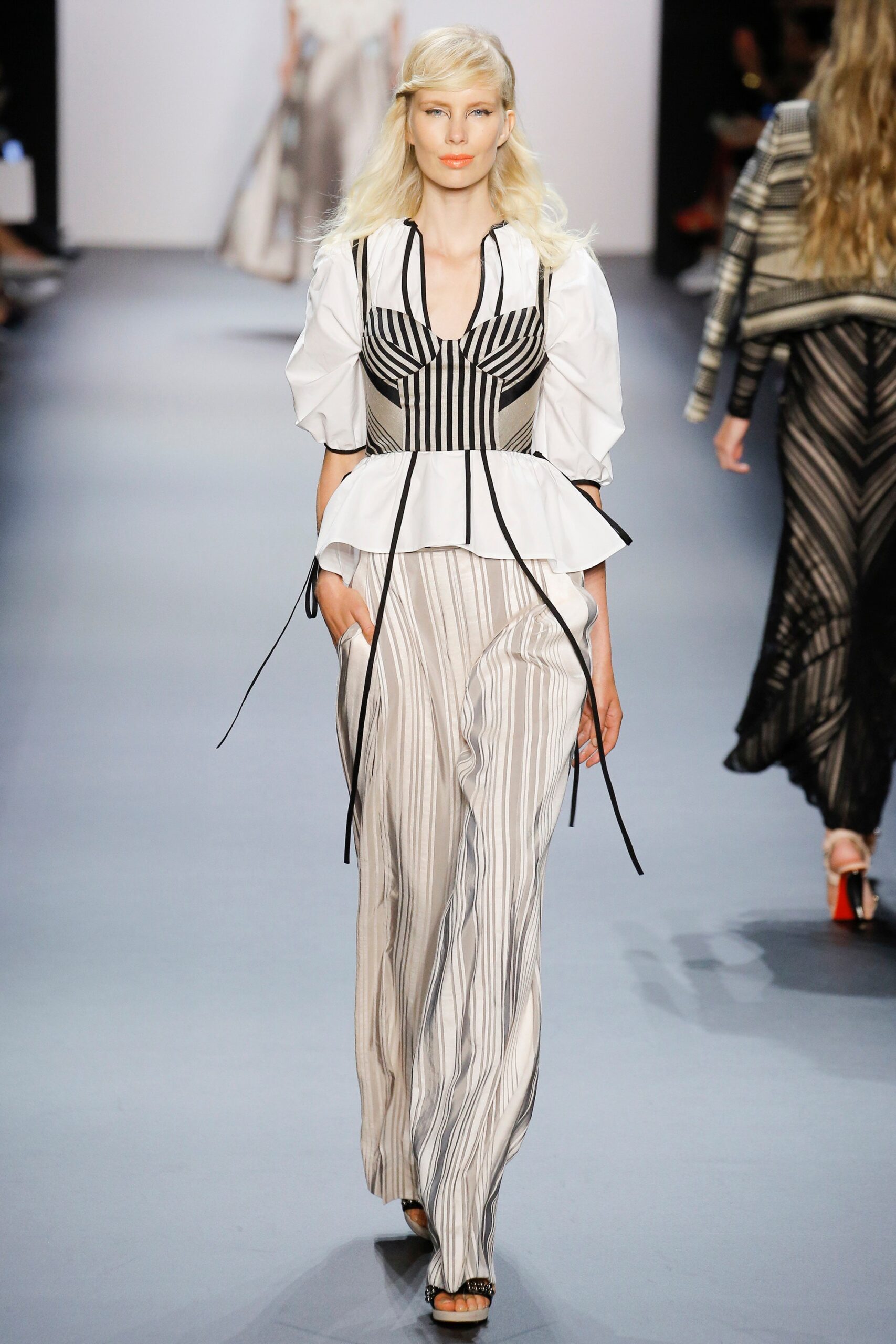 Bibhu Mohapatra S/S 17 Look 159