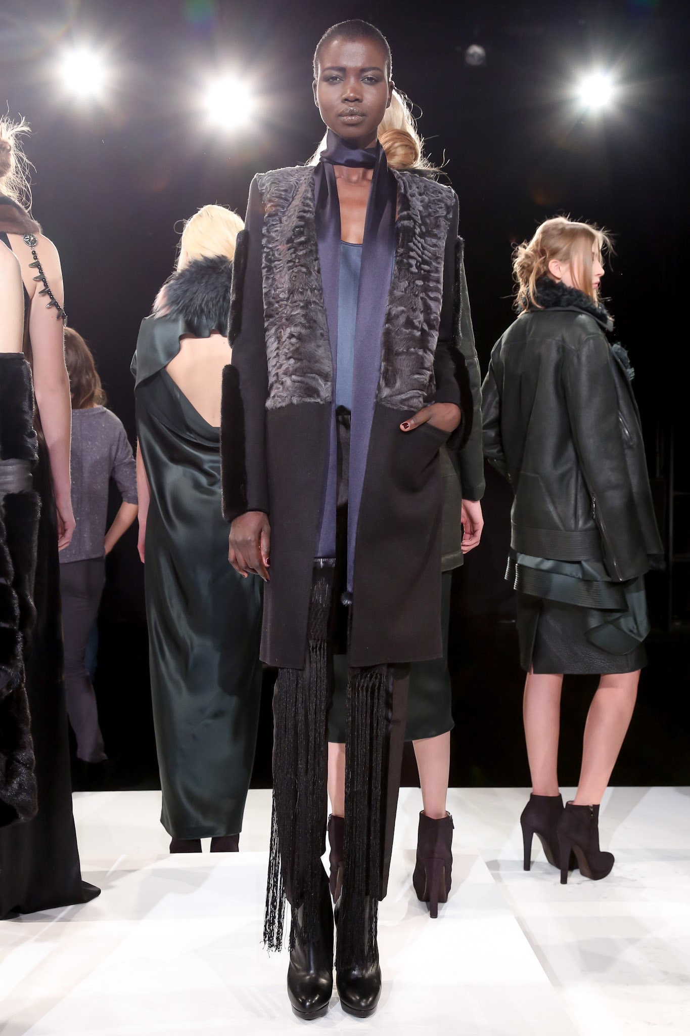 Brandon Sun F/W 13 Look 48