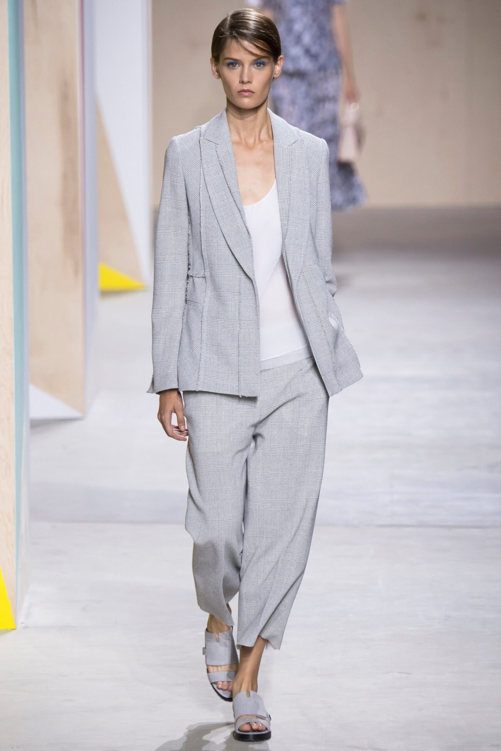 Boss S/S 16 Look 254