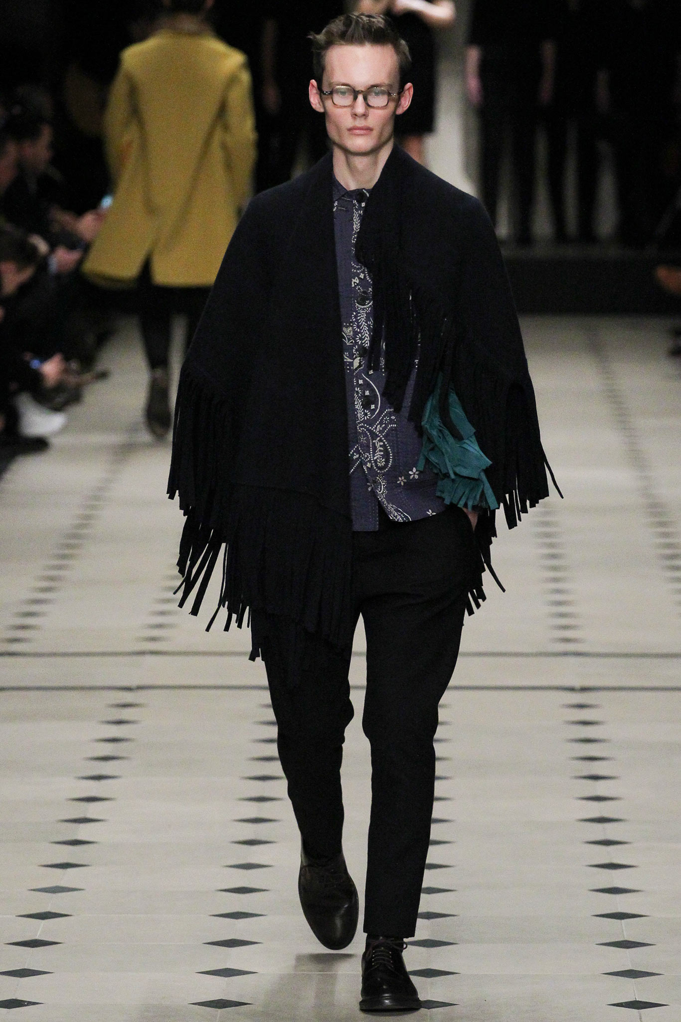 Burberry F/W 15 Menswear Look 43