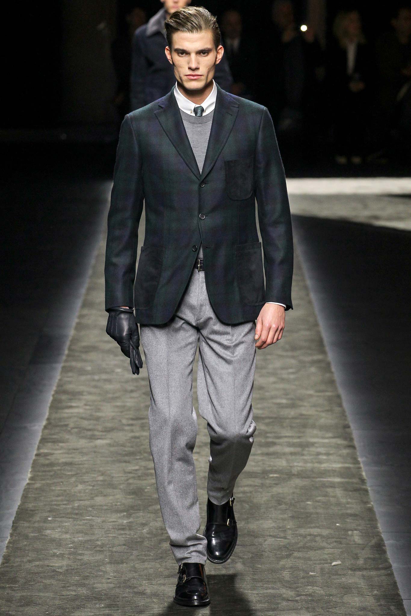 Brioni F/W 15 Menswear Look 360
