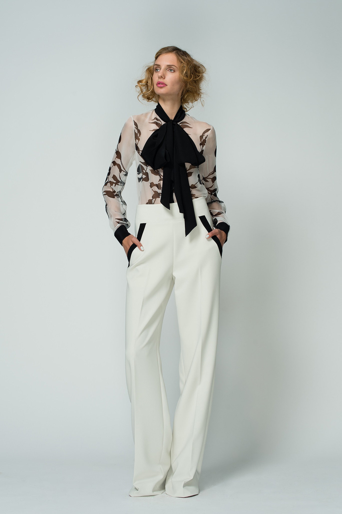 Bibhu Mohapatra Resort 15 Look 9