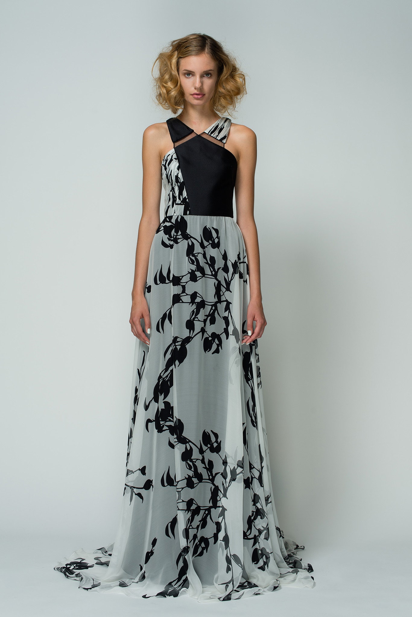 Bibhu Mohapatra Resort 15 Look 134