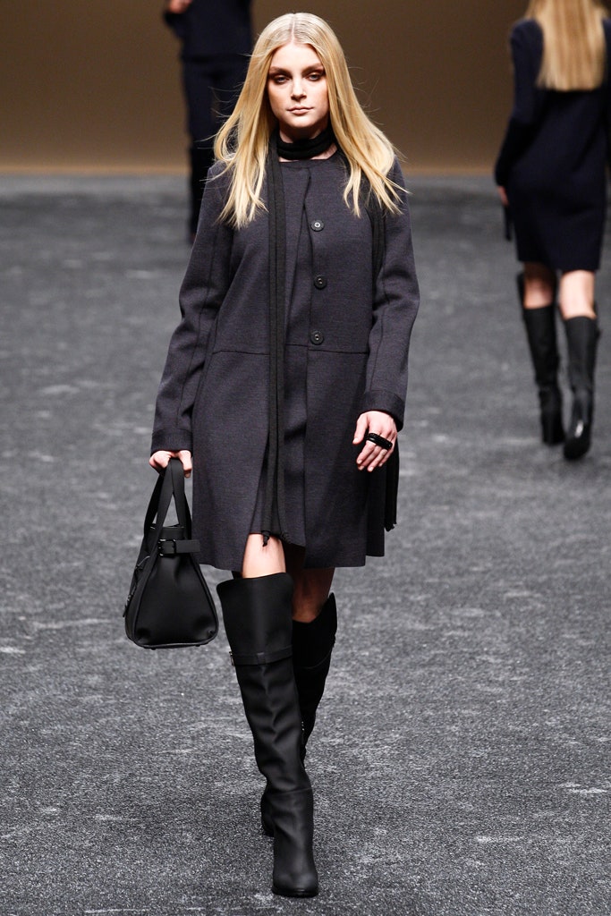Blumarine F/W 11 Look 70