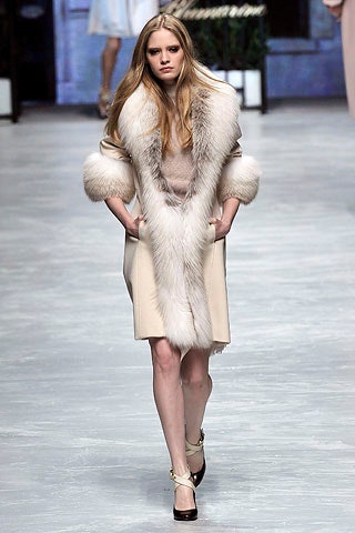 Blumarine F/W 08 Look 83