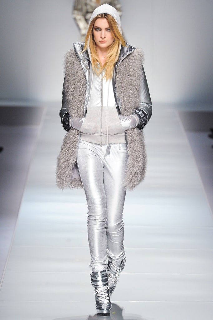 Blumarine F/W 12 Look 54
