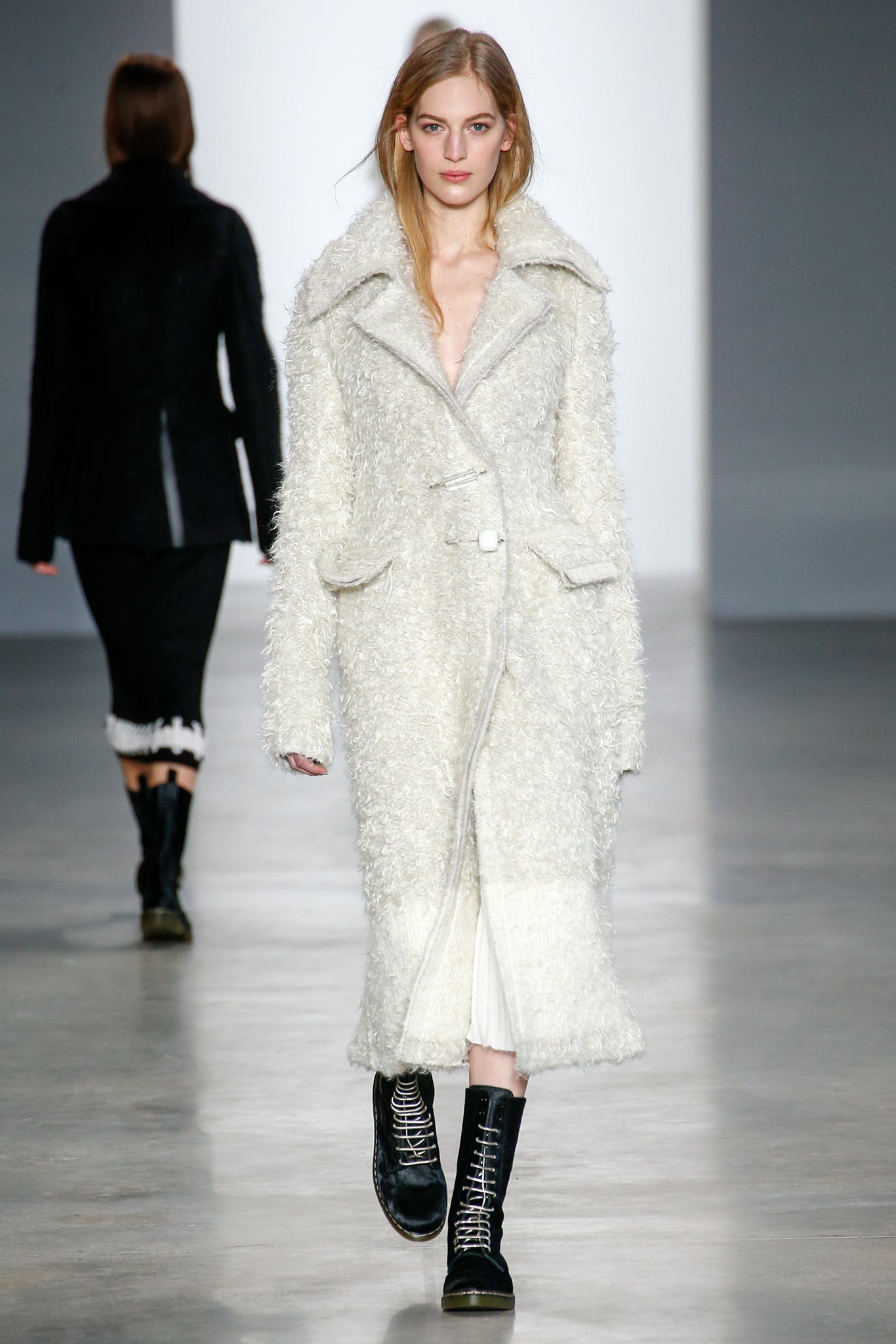 Calvin Klein Collection F/W 14 Look 22