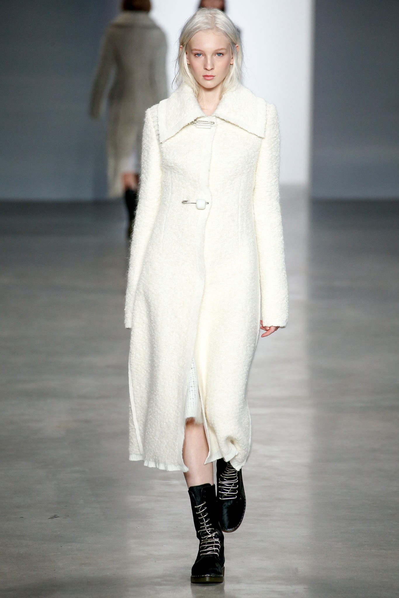 Calvin Klein Collection F/W 14 Look 35