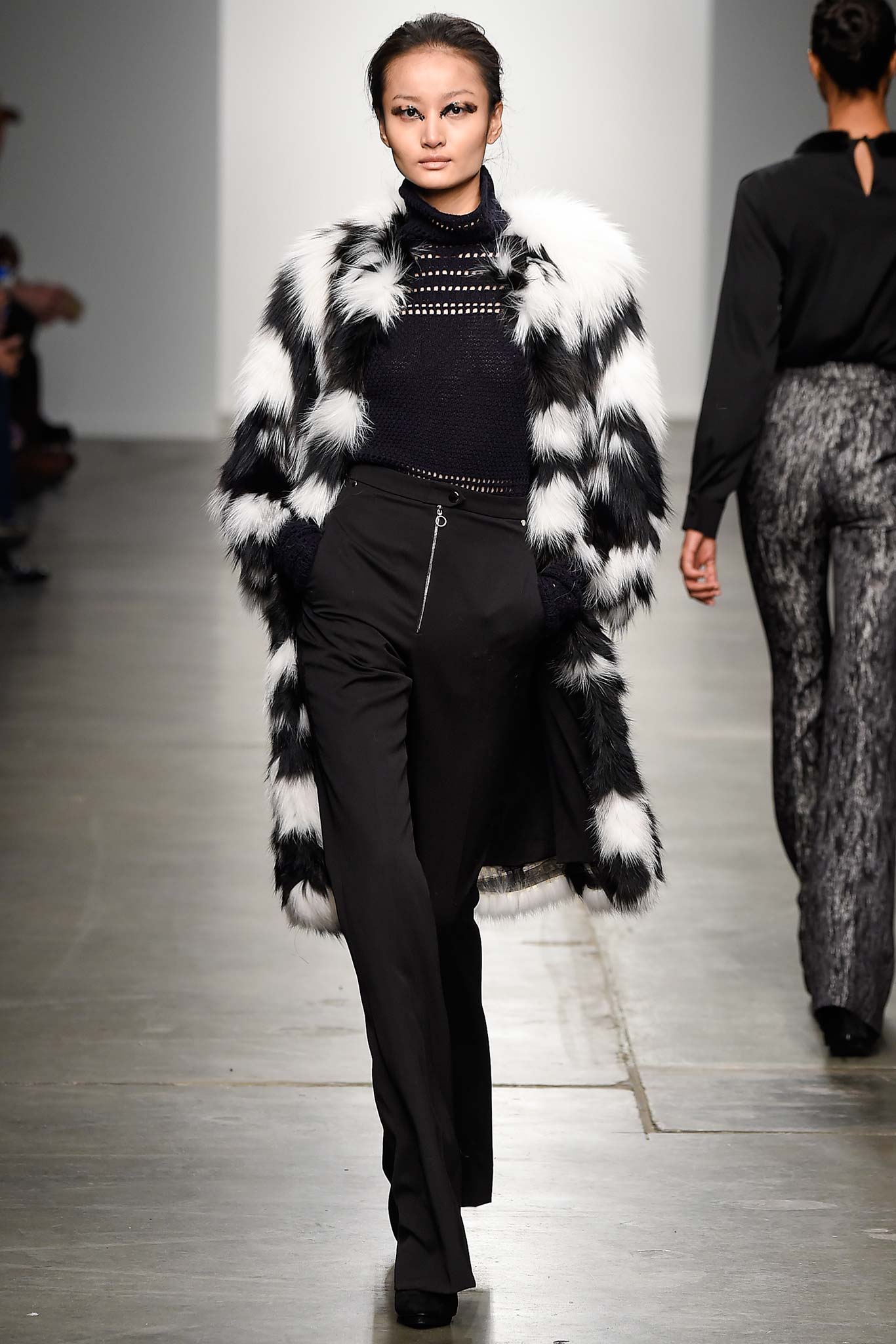 Brandon Sun F/W 15 Look 121