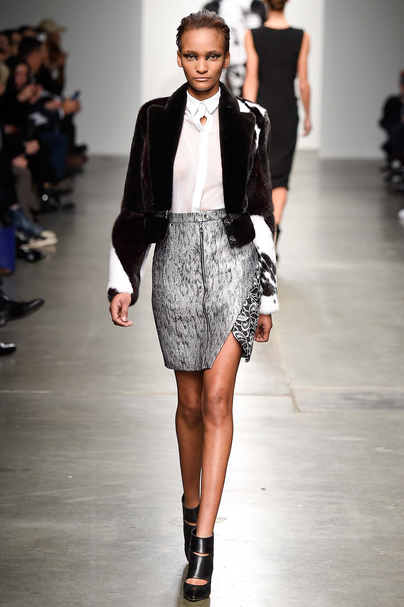 Brandon Sun F/W 15 Look 143