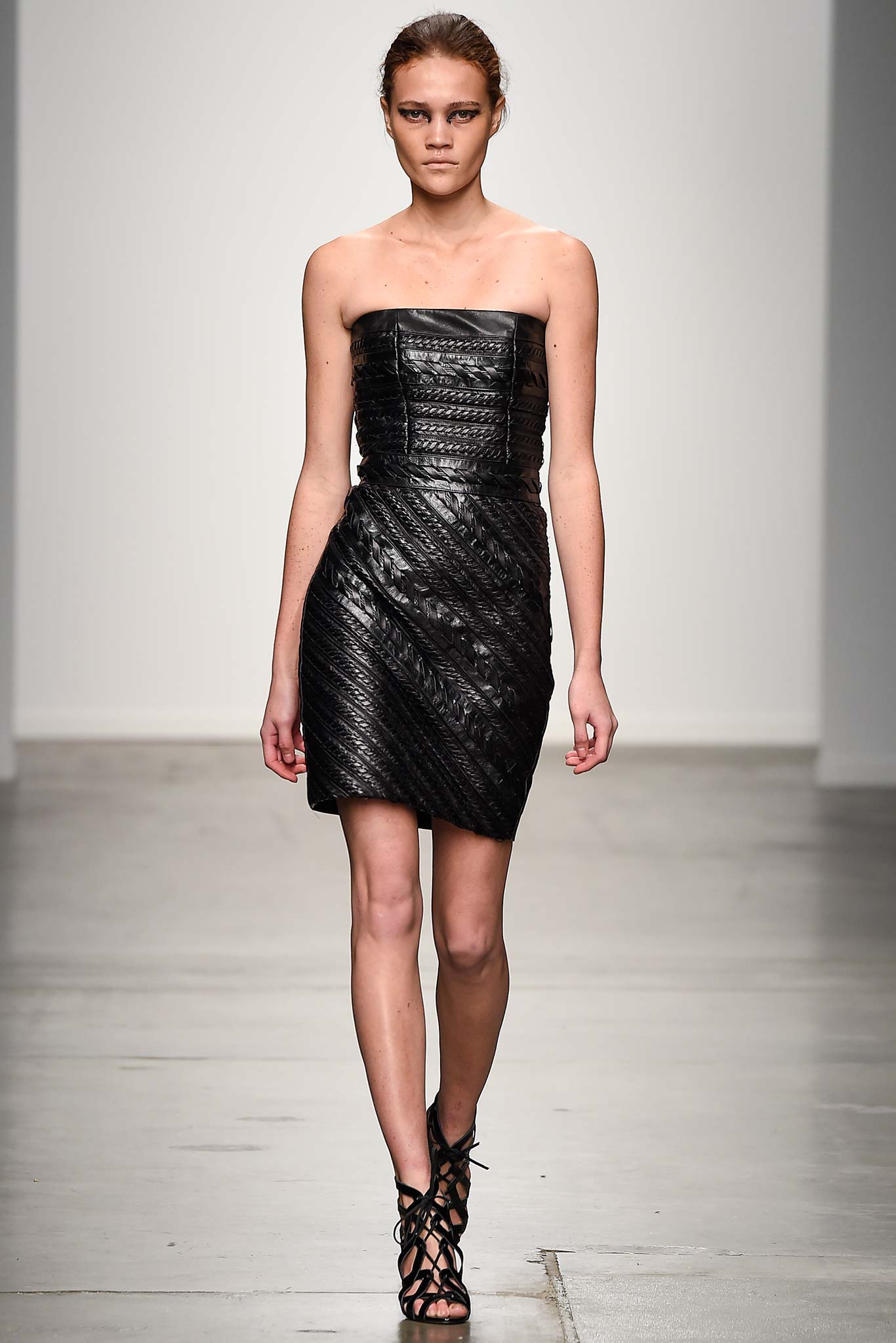 Brandon Sun F/W 15 Look 207