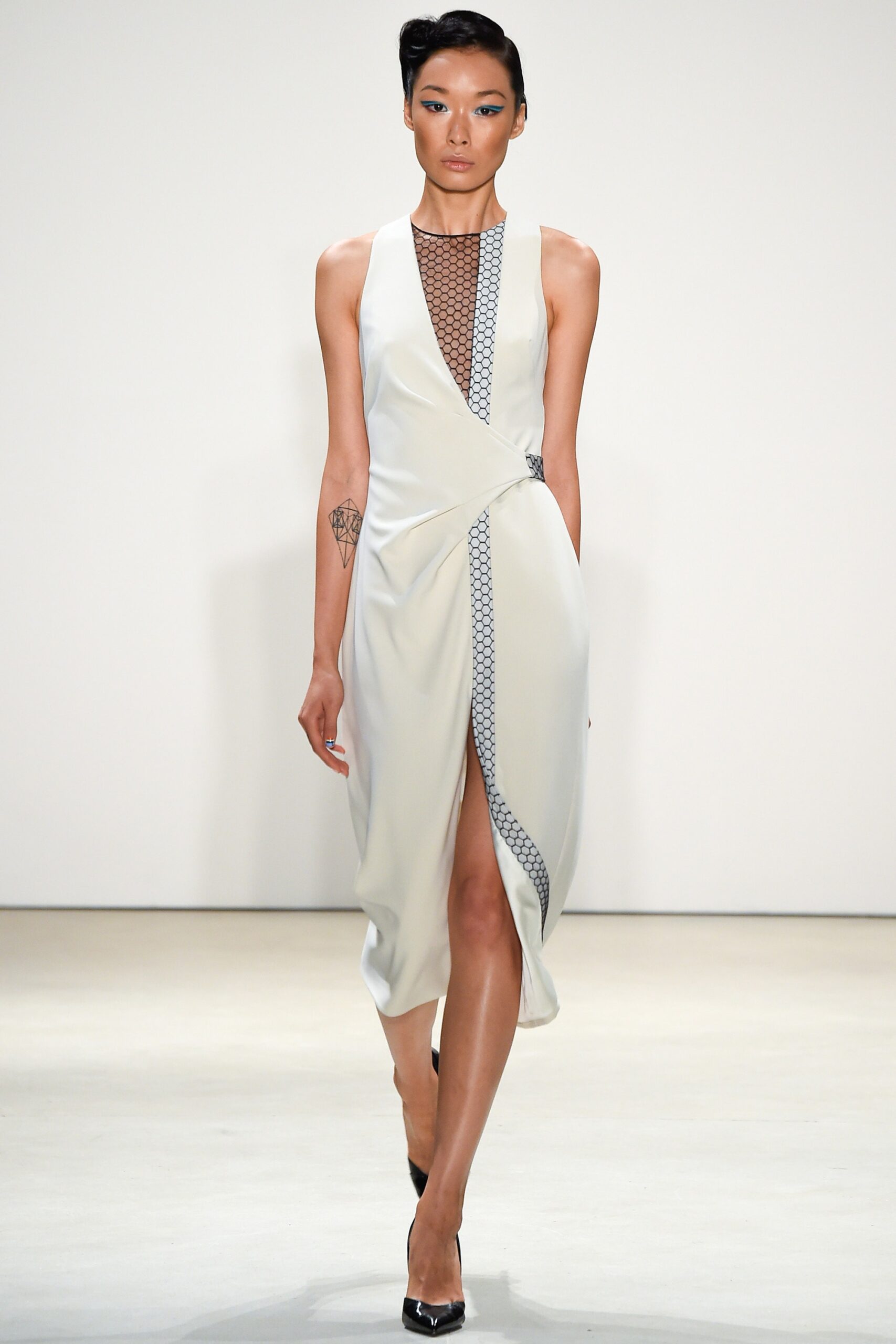 Bibhu Mohapatra S/S 16 Look 50