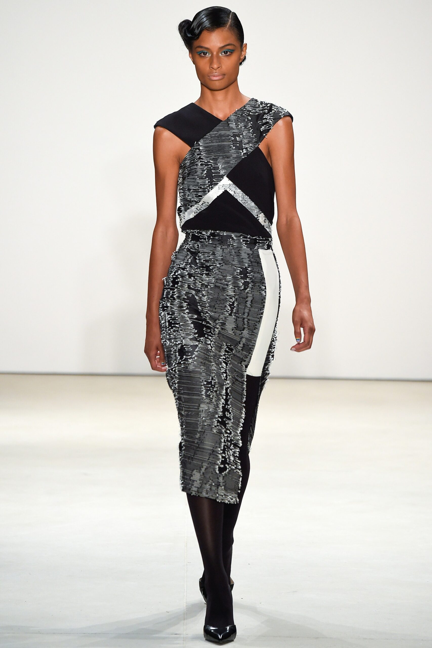 Bibhu Mohapatra S/S 16 Look 218