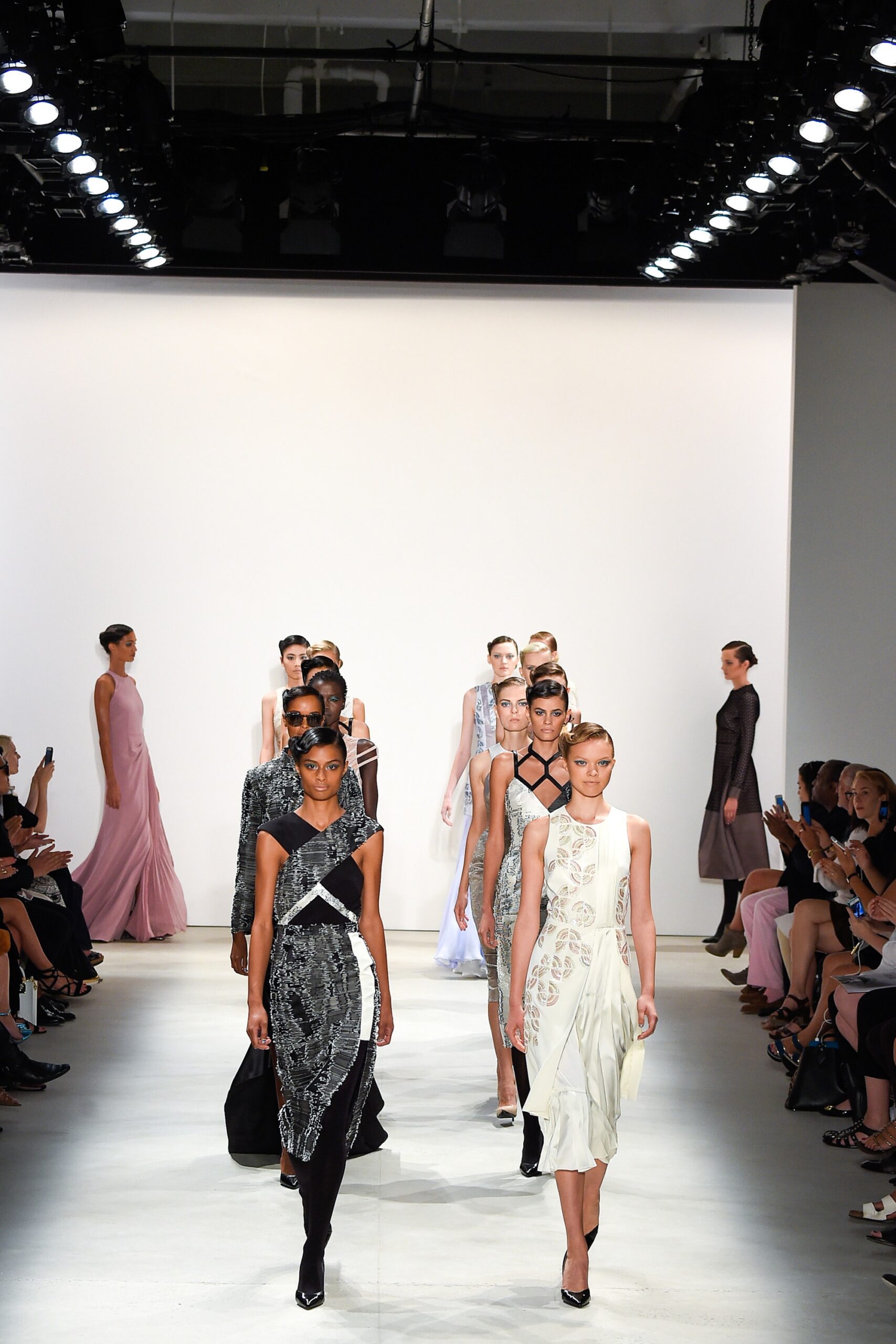 Bibhu Mohapatra S/S 16 Look 483