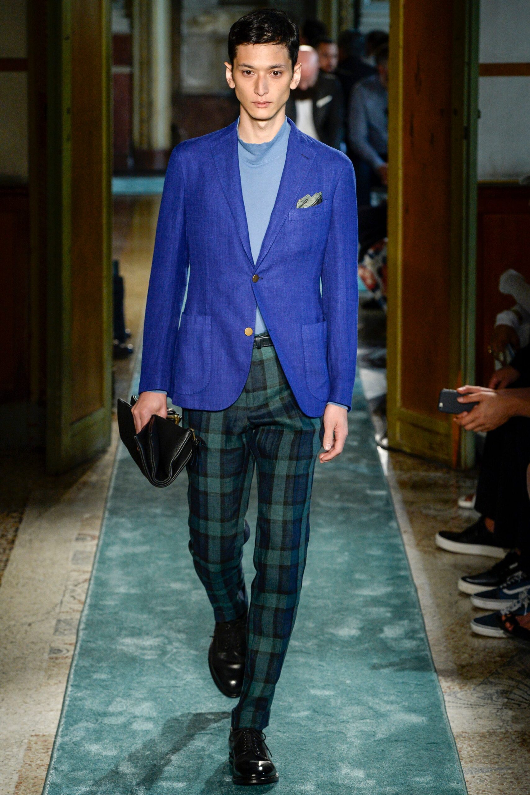 Boglioli S/S 17 Menswear Look 137