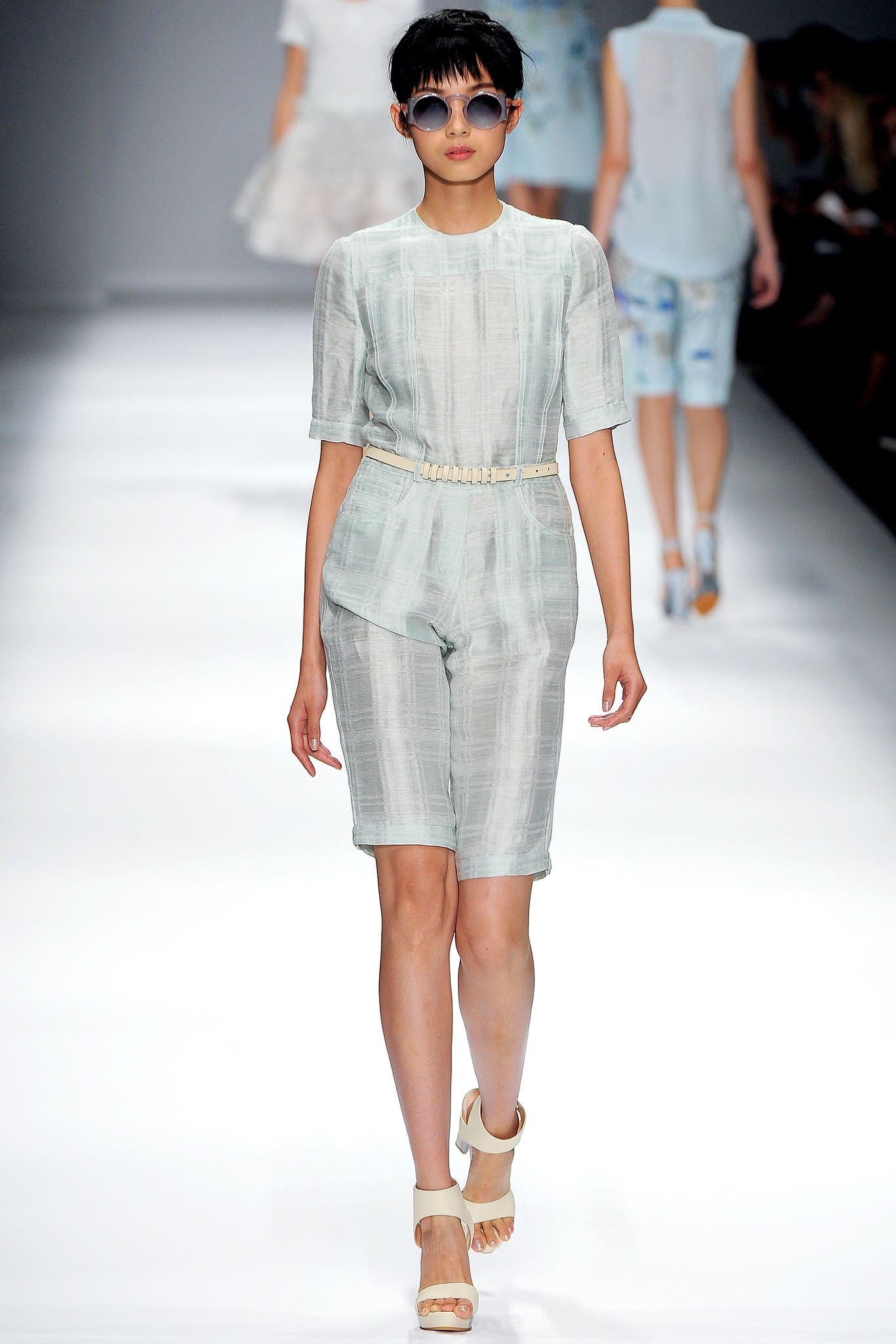 Cacharel S/S 13 Look 39