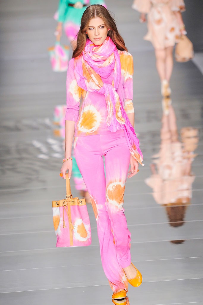 Blumarine S/S 10 Look 29