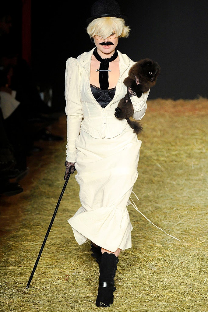 Betsey Johnson F/W 10 Look 125