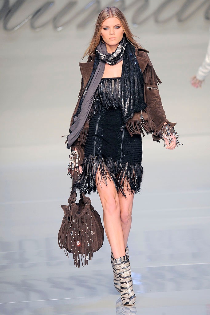Blumarine F/W 10 Look 137