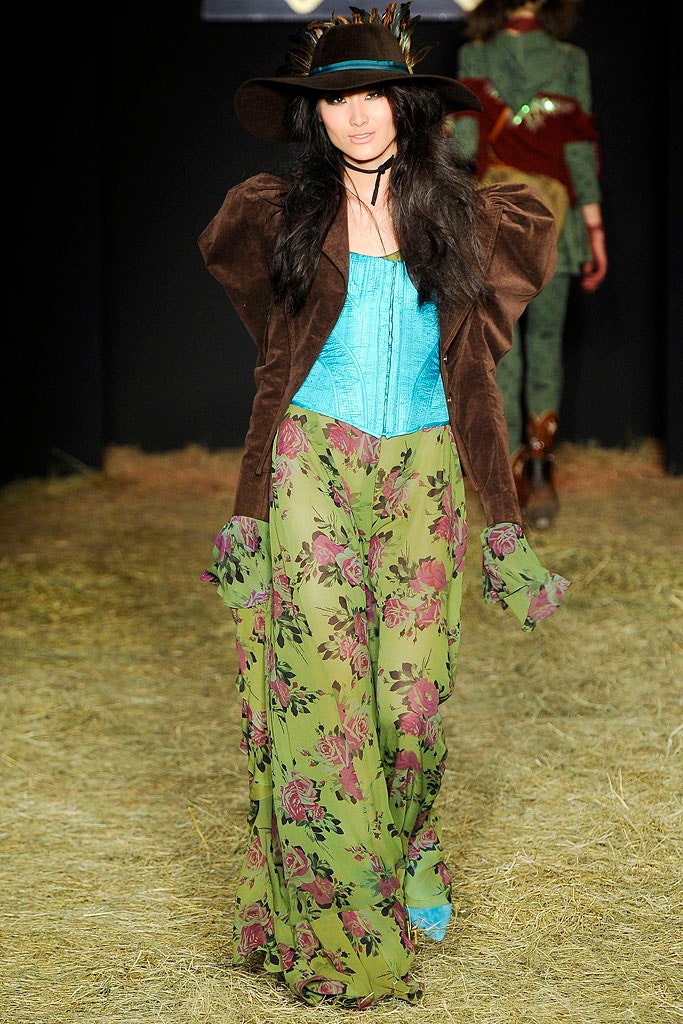 Betsey Johnson F/W 10 Look 95