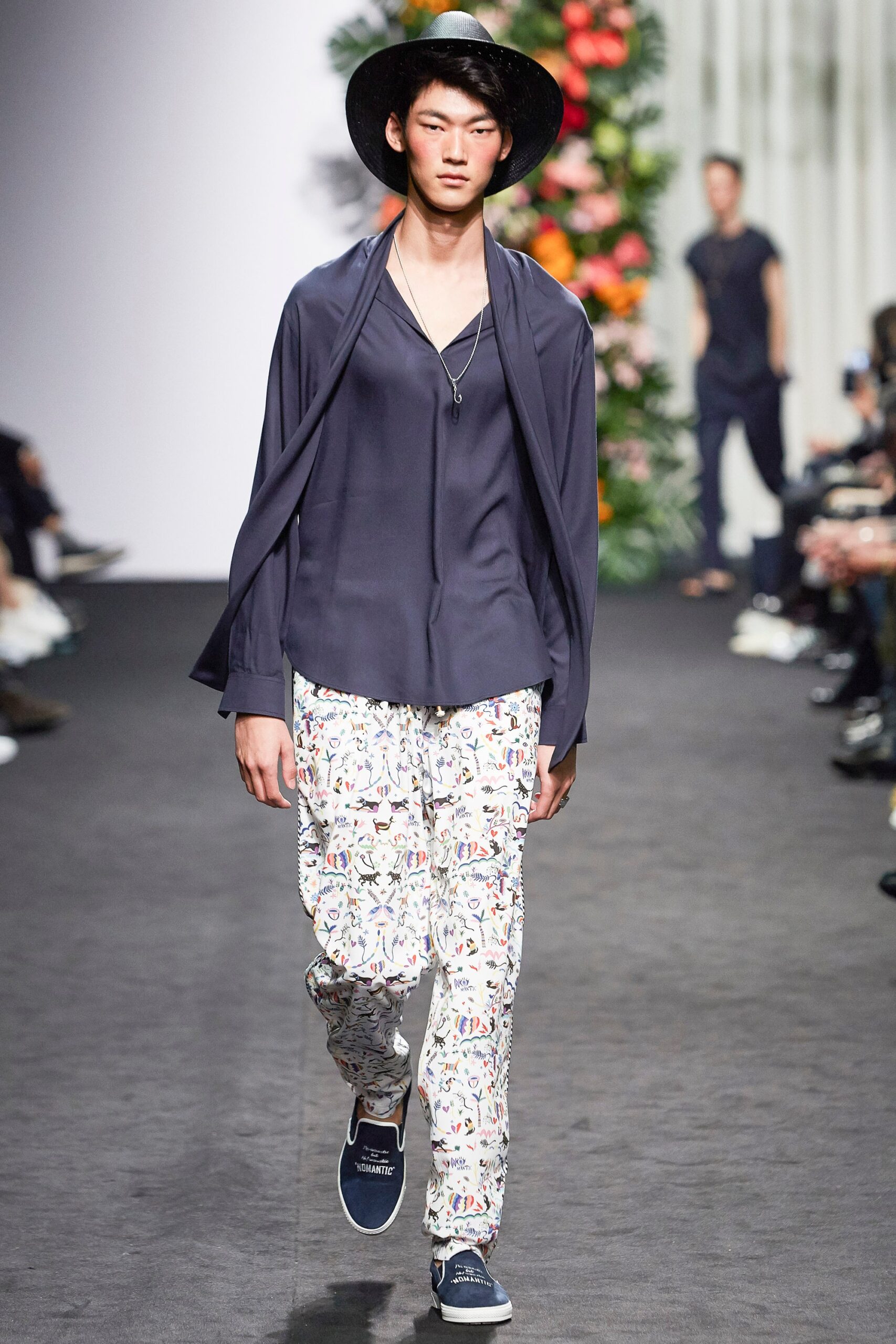 Beyond Closet Seoul S/S 16 Look 269