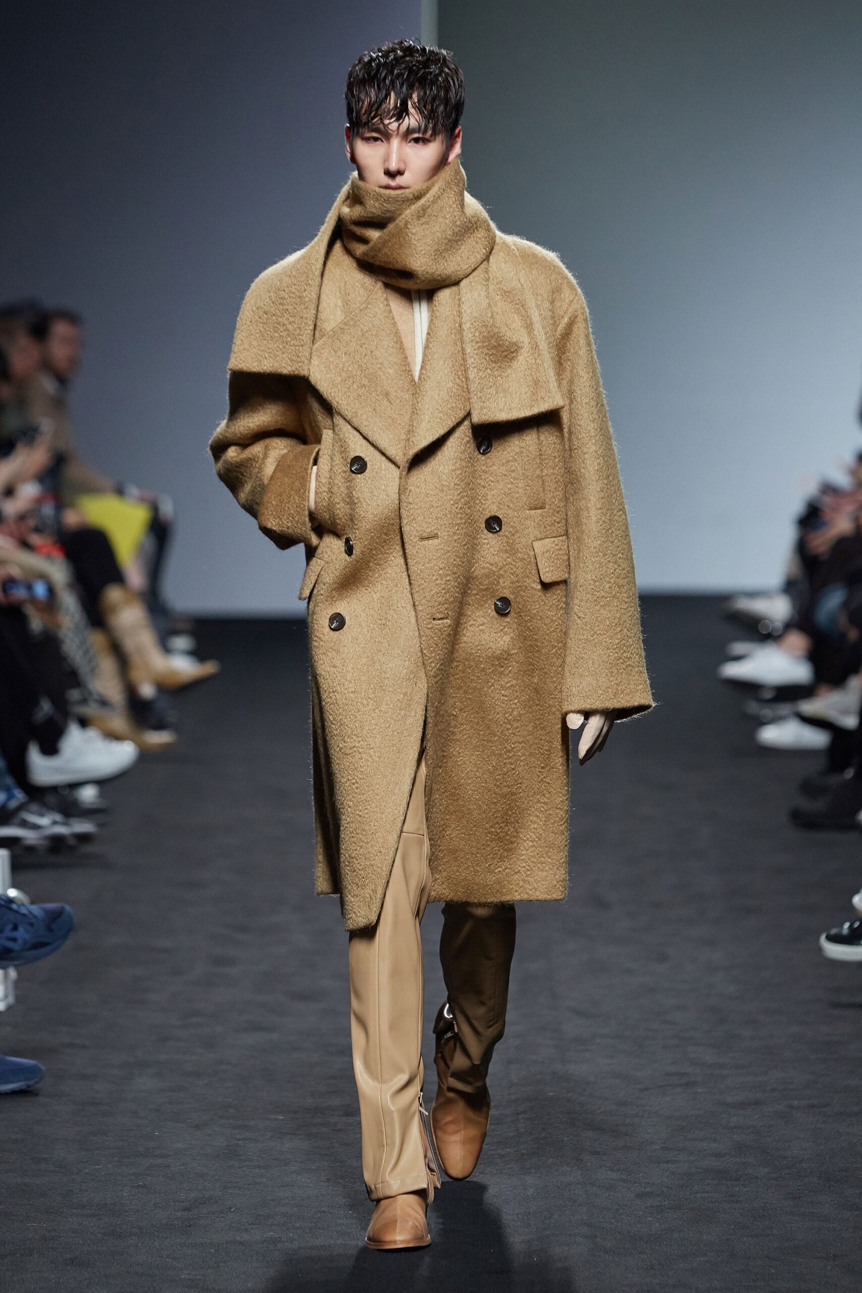 Blindness Seoul F/W 16 Look 36
