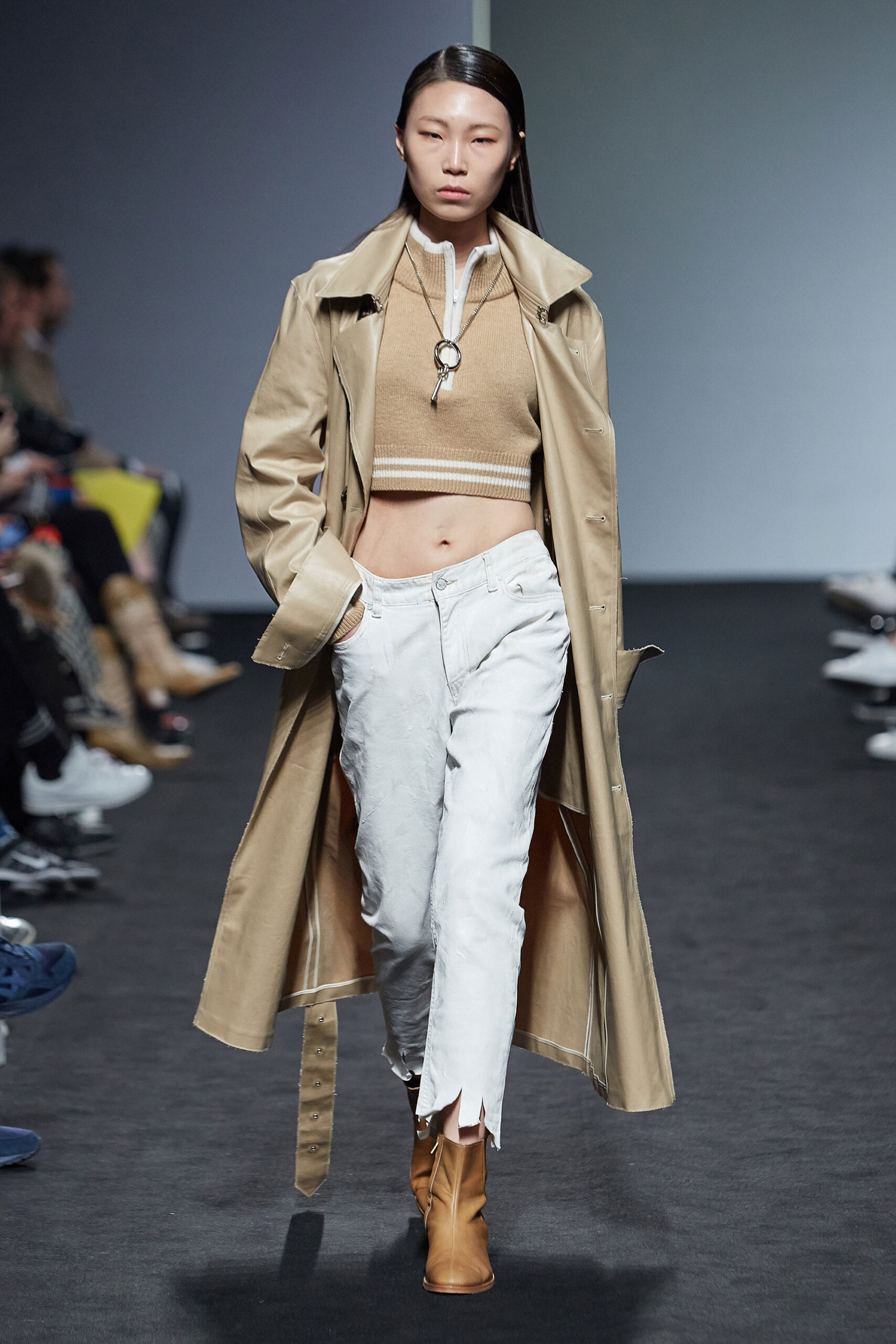 Blindness Seoul F/W 16 Look 60
