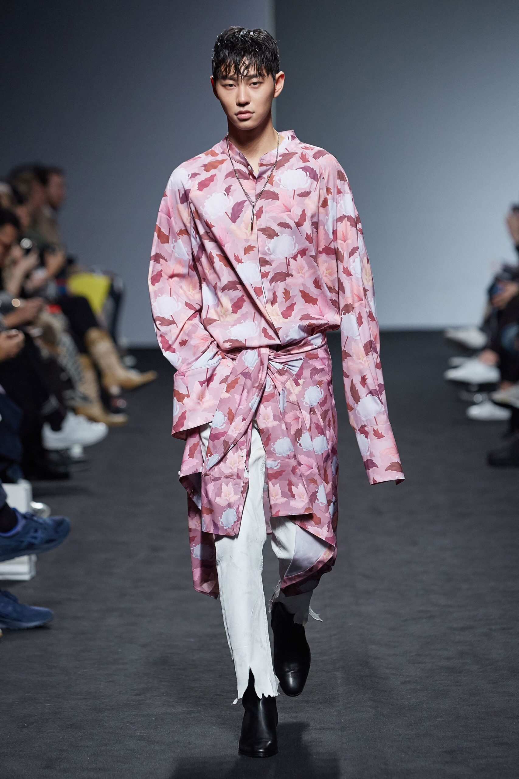 Blindness Seoul F/W 16 Look 68
