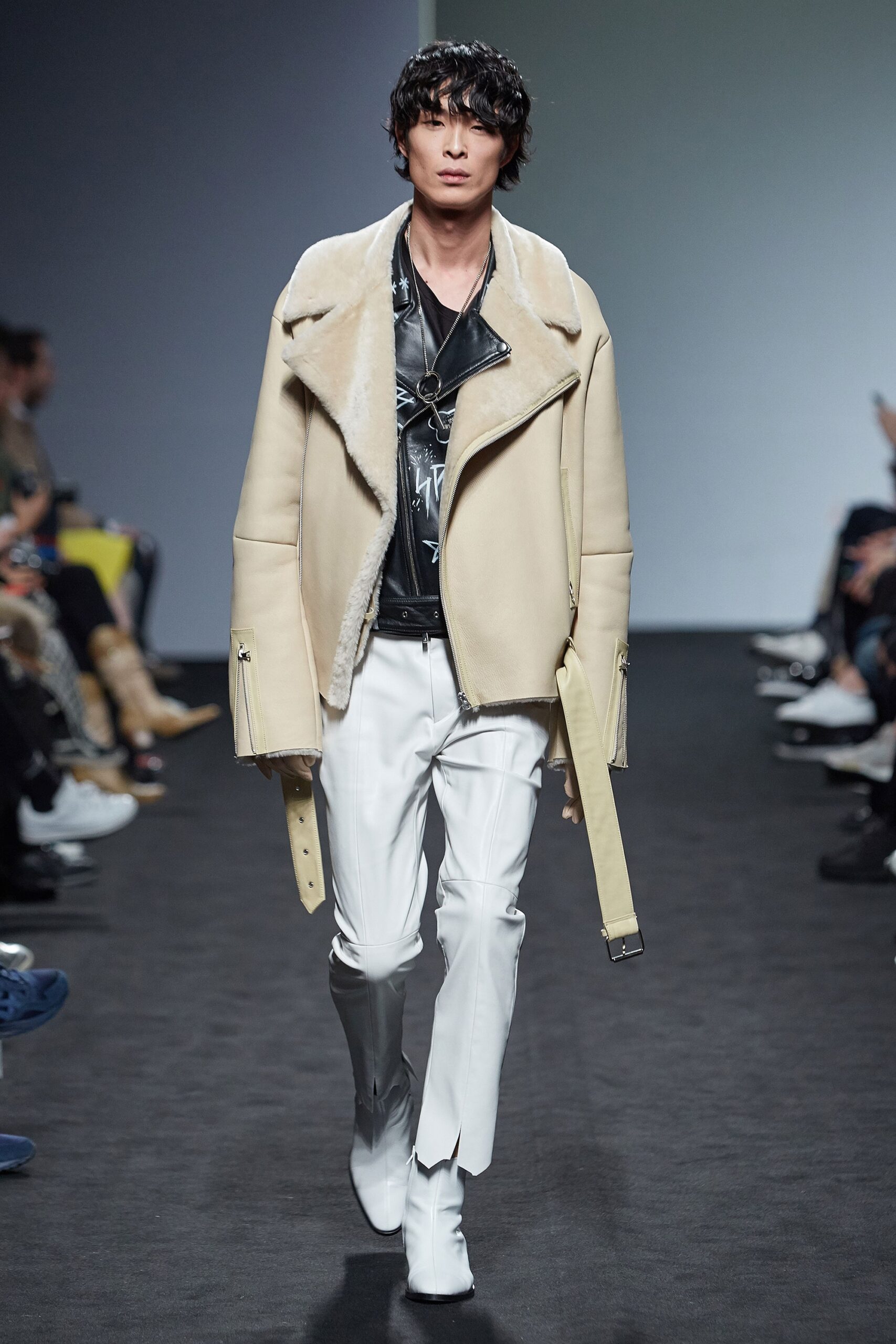 Blindness Seoul F/W 16 Look 113