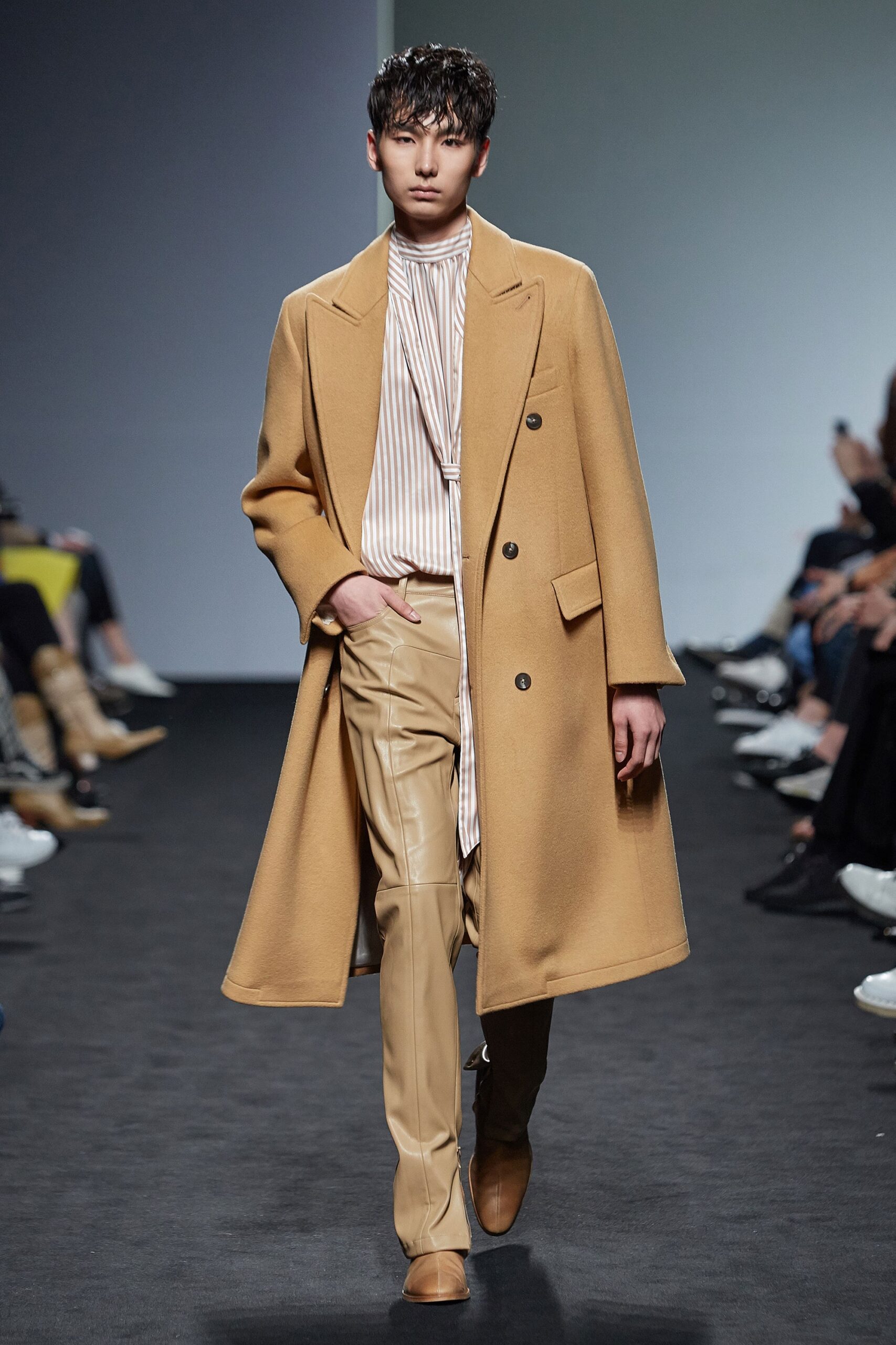 Blindness Seoul F/W 16 Look 209