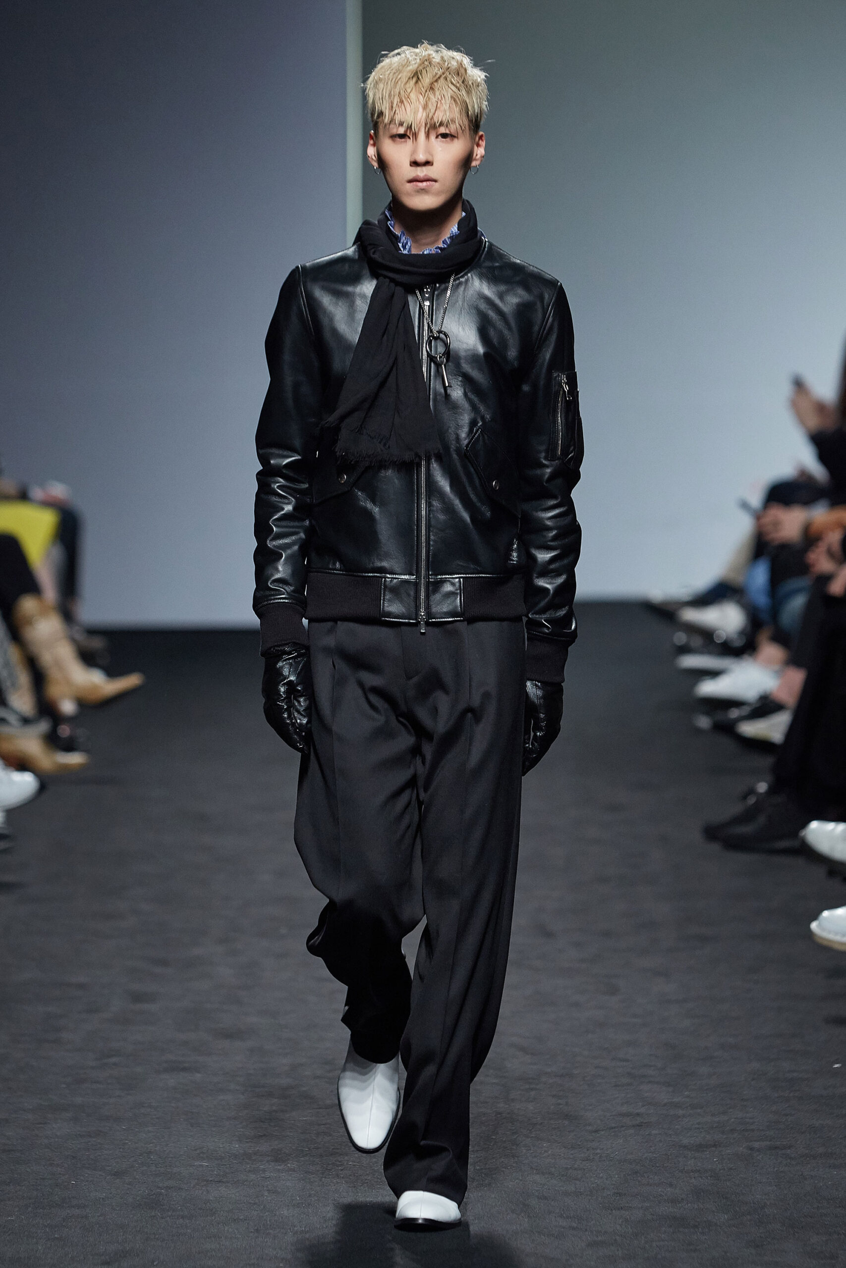 Blindness Seoul F/W 16 Look 220