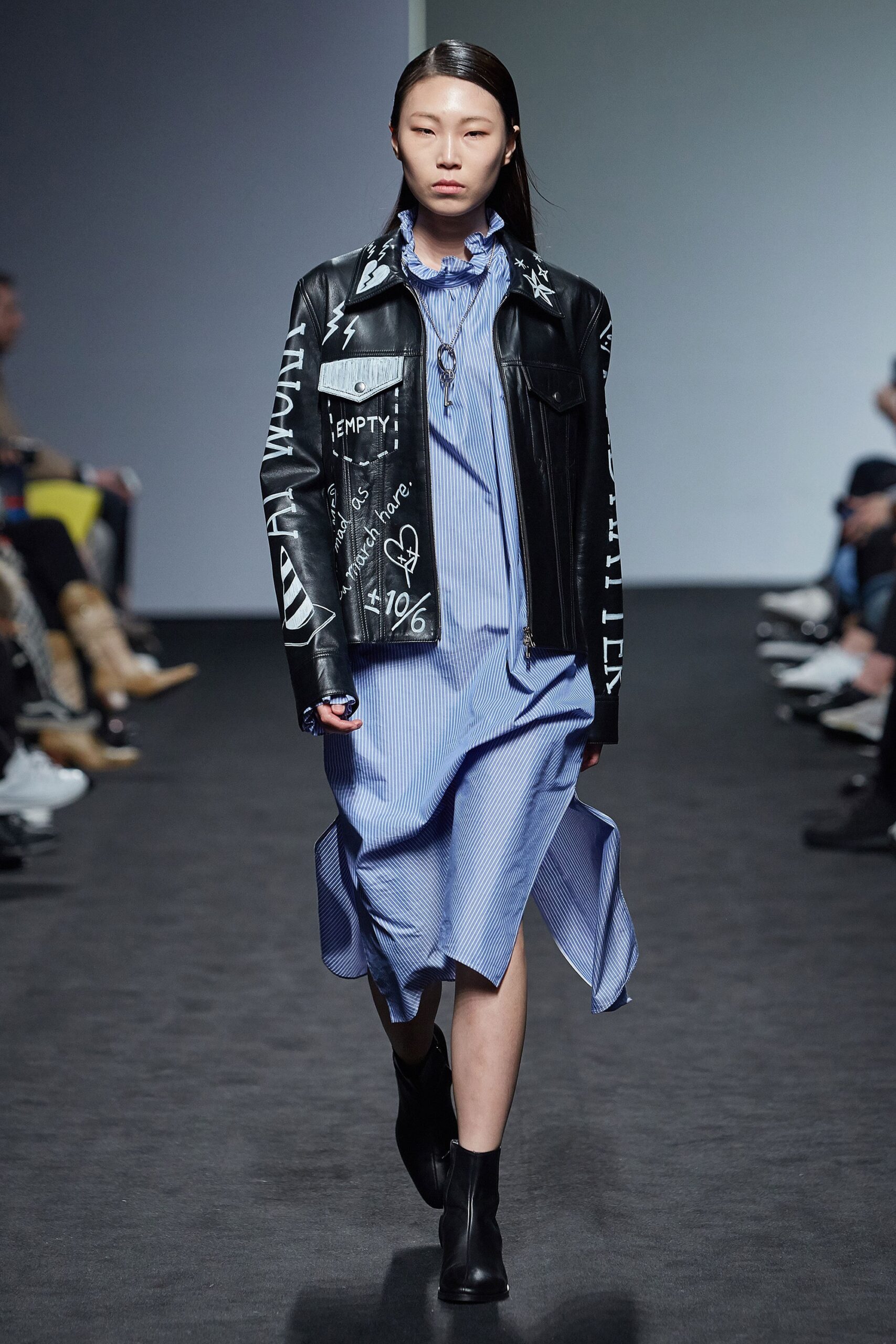 Blindness Seoul F/W 16 Look 245