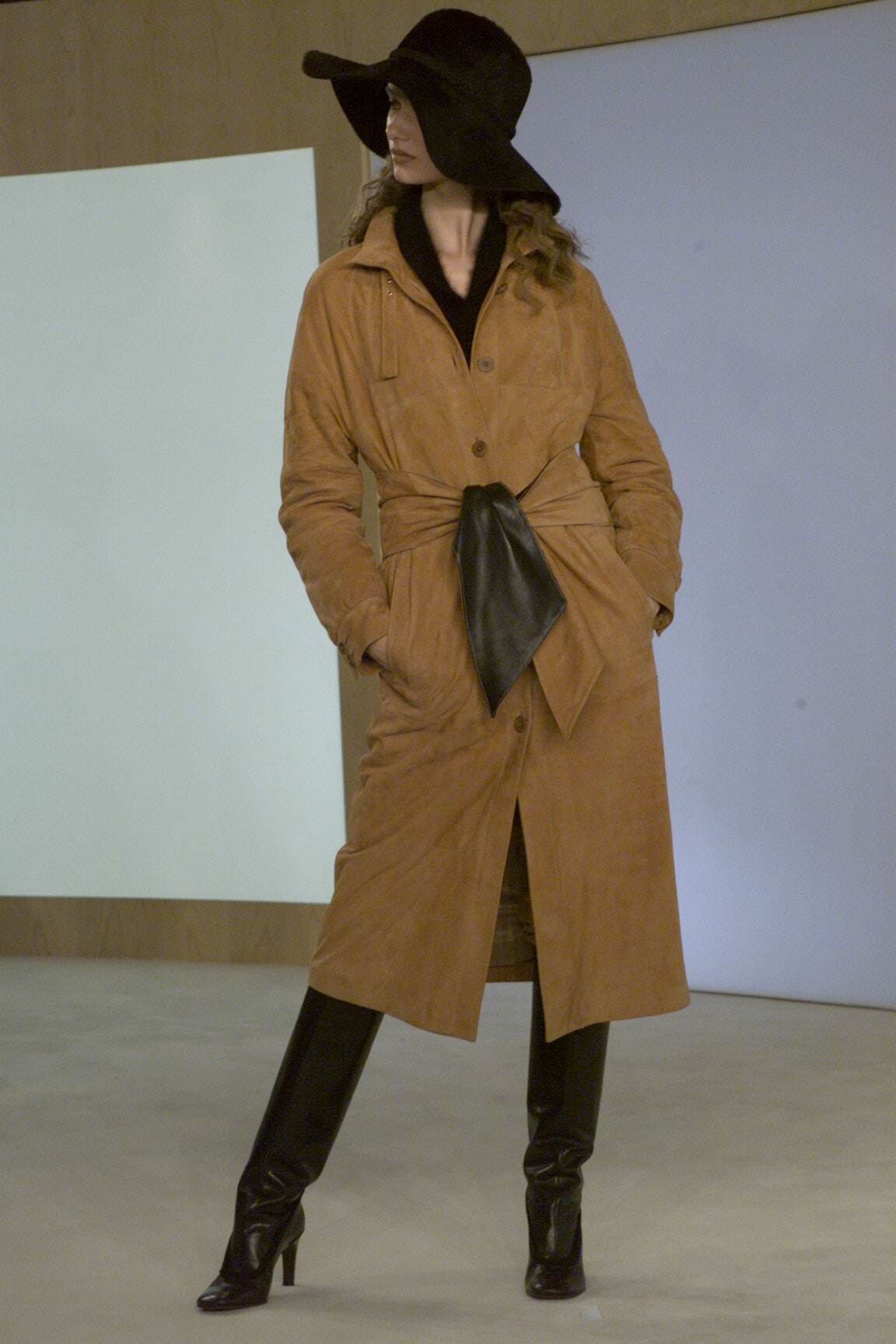 Bottega Veneta F/W 00 Look 67