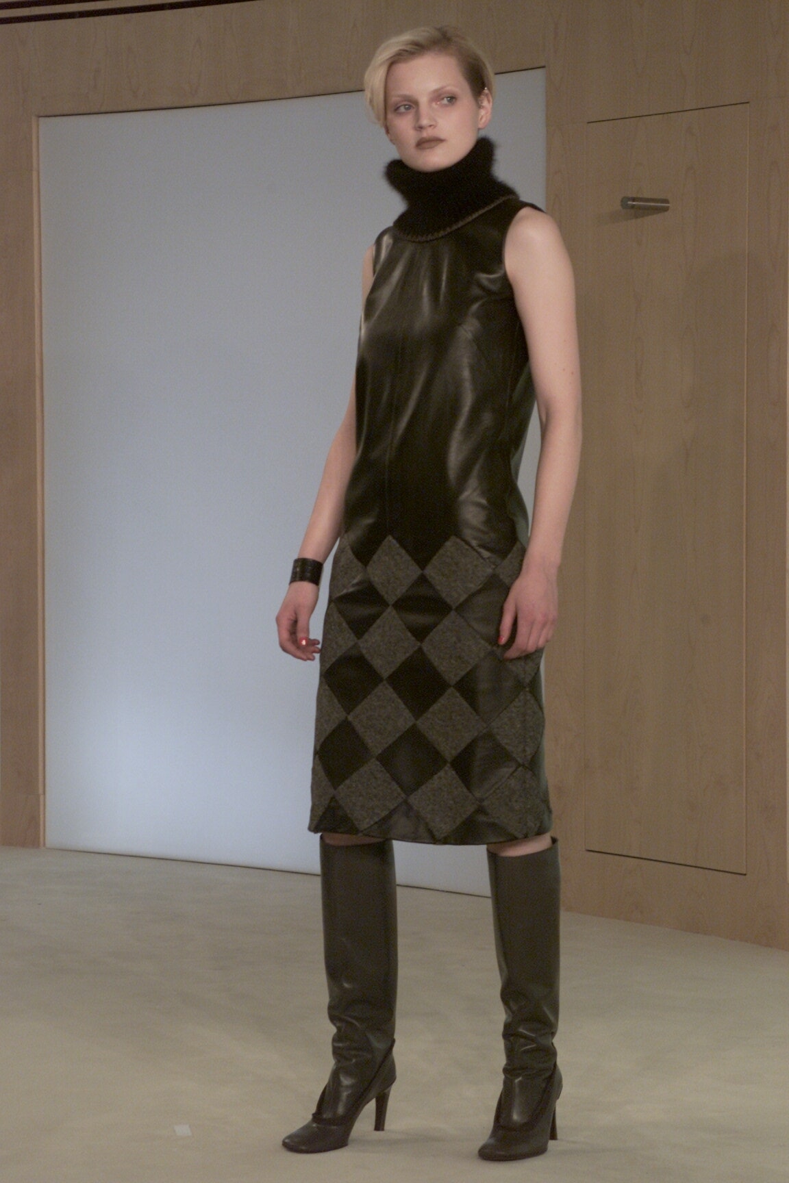 Bottega Veneta F/W 00 Look 83